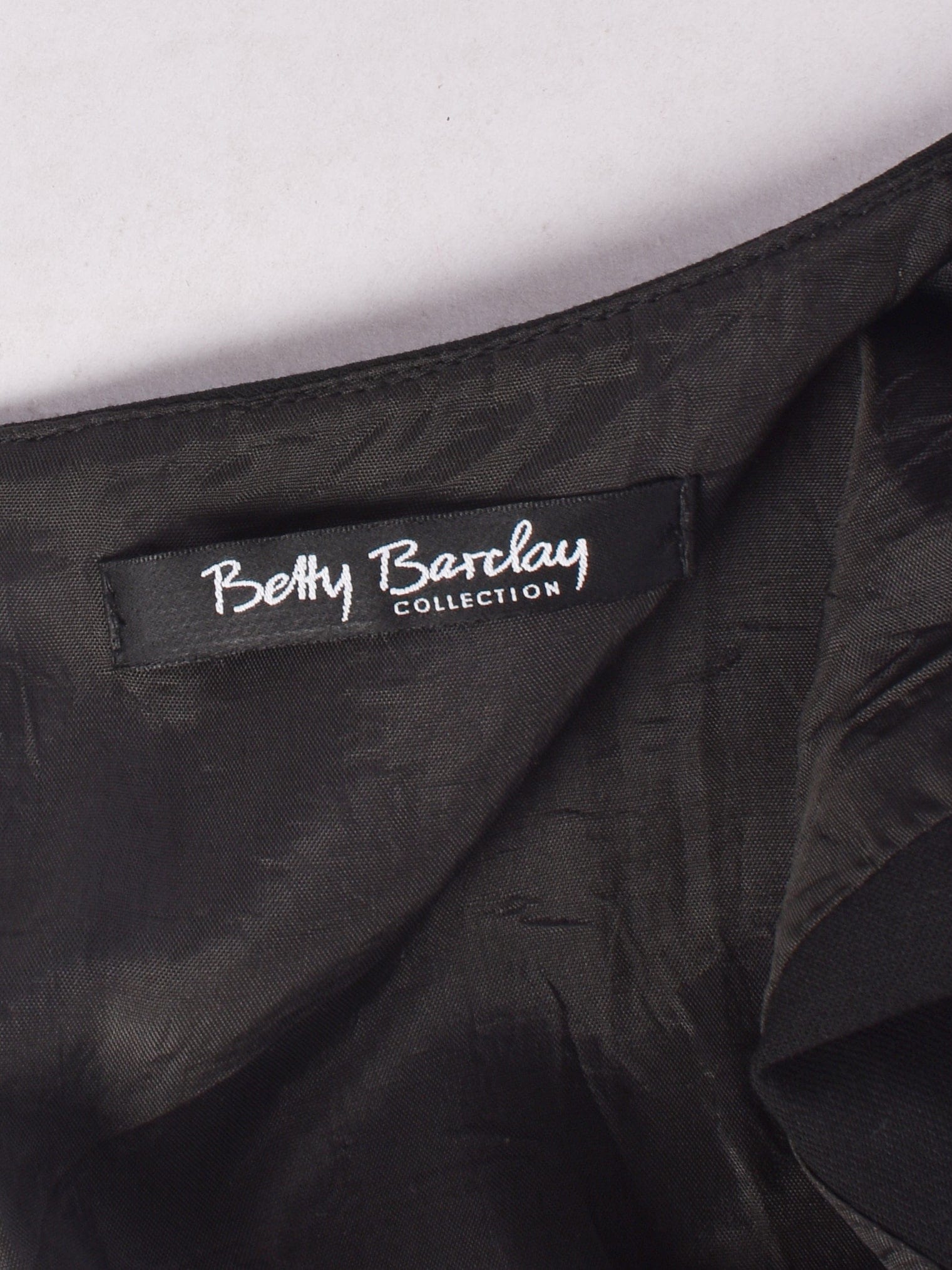 Betty Barclay Kjole - 36 / Sort / Kvinde - SassyLAB Secondhand