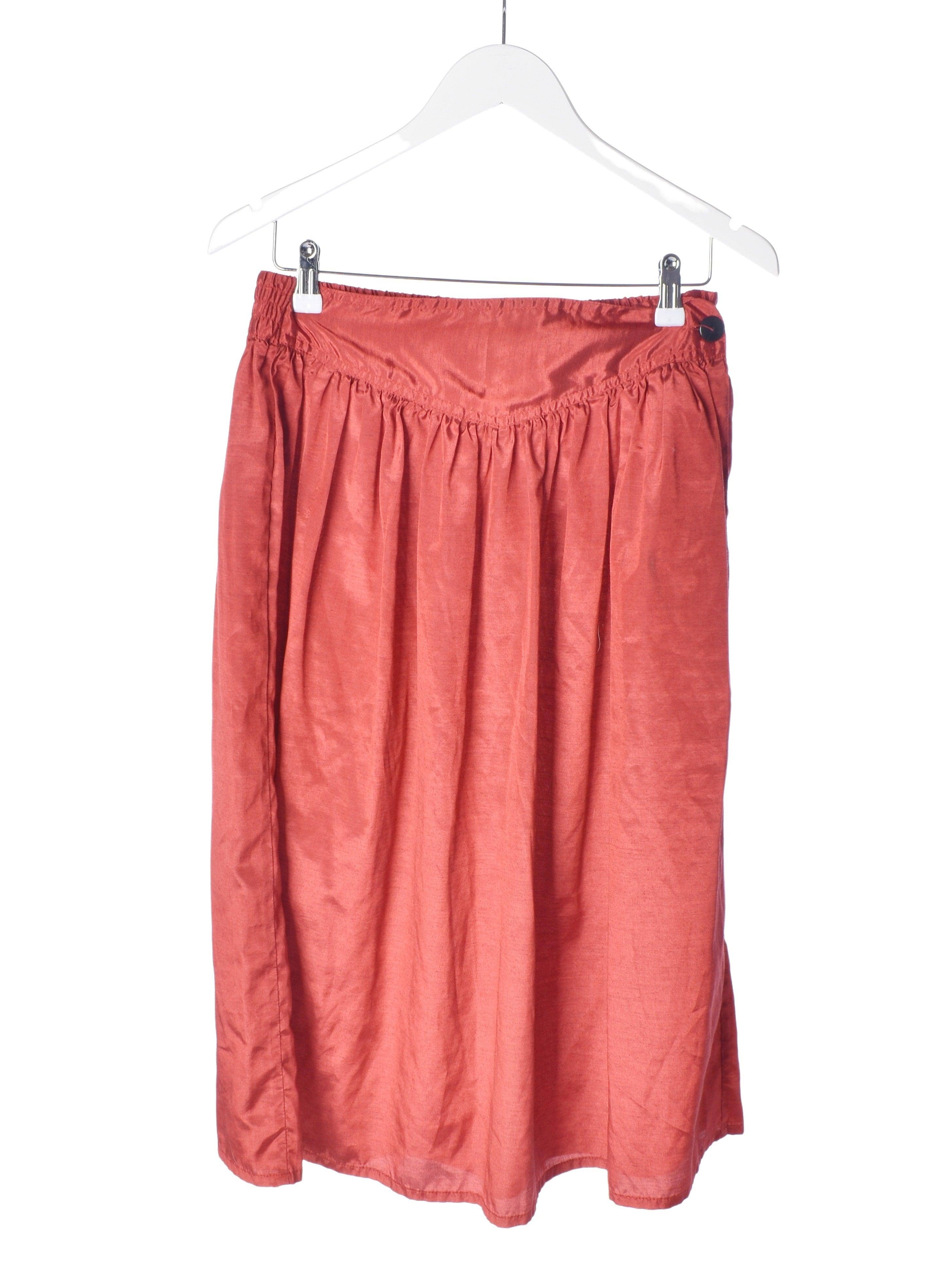 Champagne Nederdel - M / Rød / Kvinde - SassyLAB Secondhand