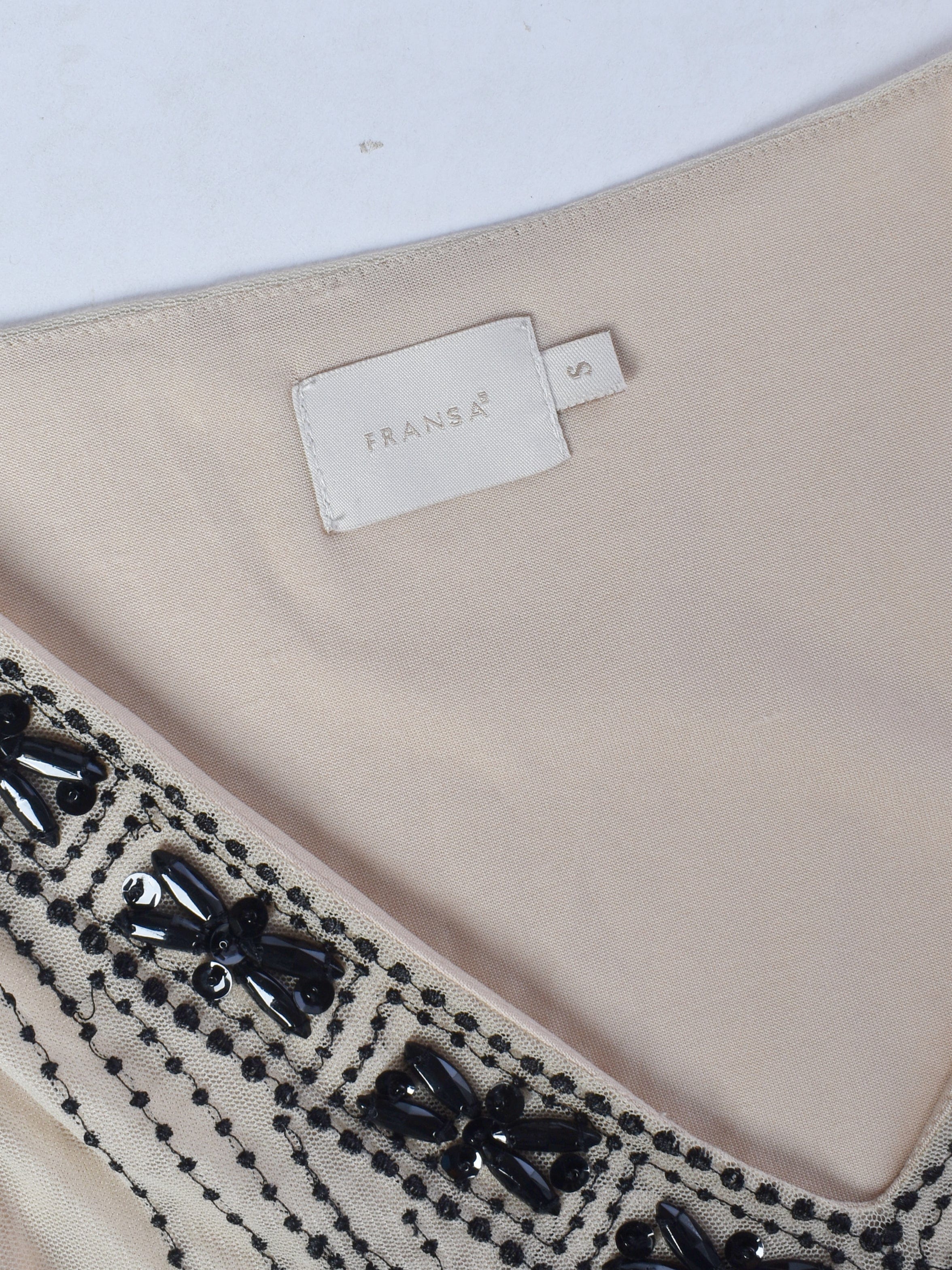 Fransa Top - S / Beige / Kvinde - SassyLAB Secondhand