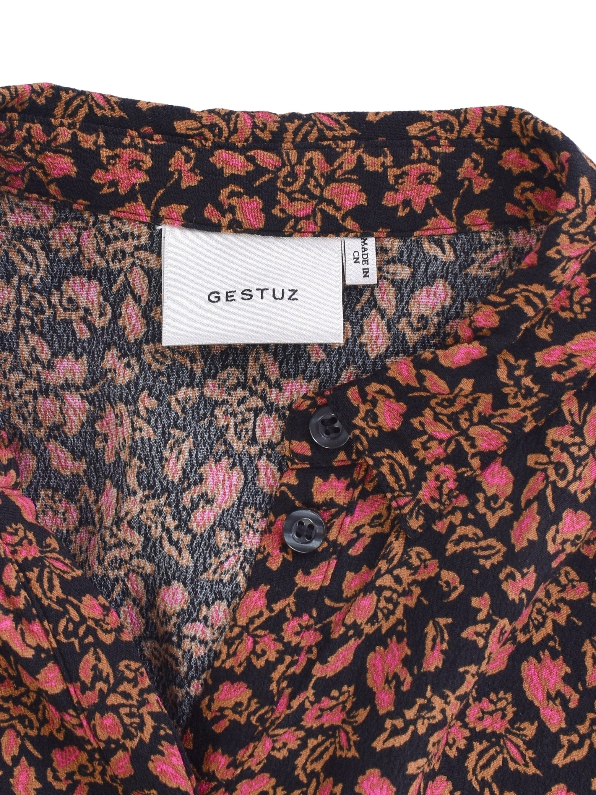 Gestuz Kjole - 34 / Multifarvet / Kvinde - SassyLAB Secondhand