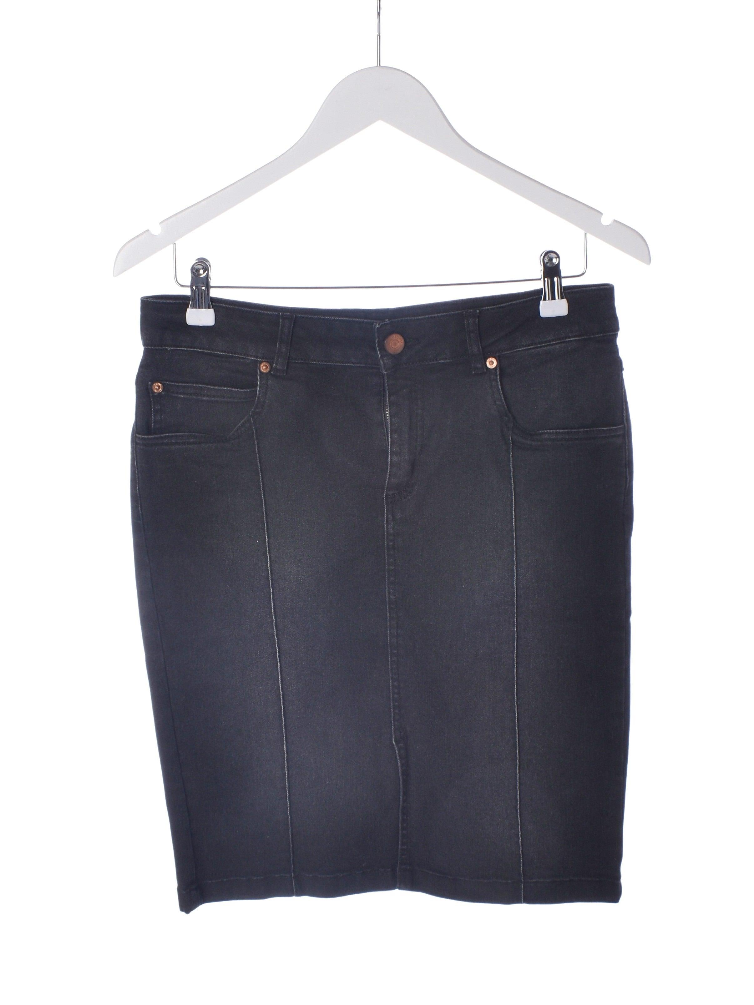 Gestuz Nederdel - 38 / Sort / Kvinde - SassyLAB Secondhand