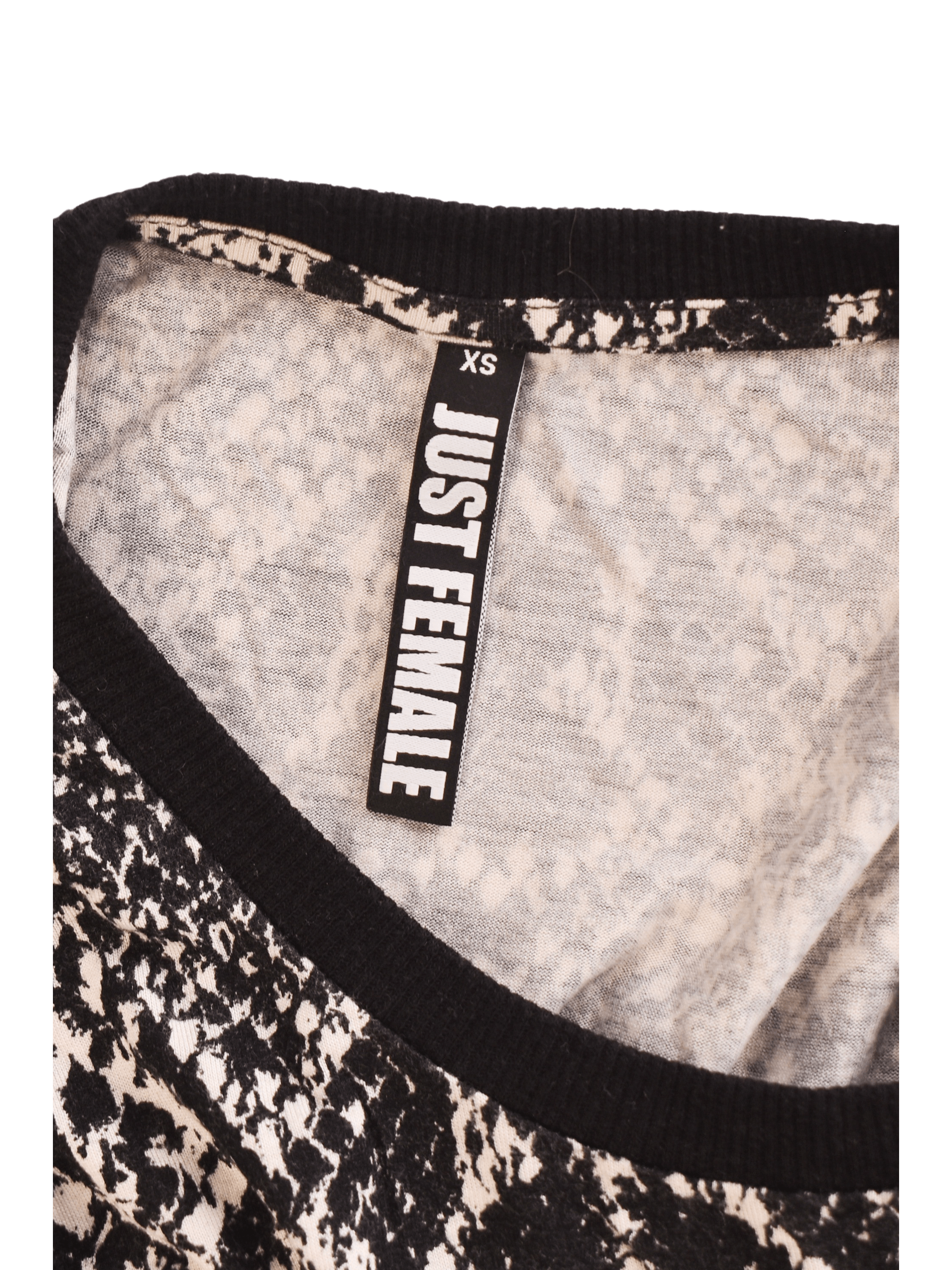 Just Female T-Shirt - XS / Sort / Kvinde - SassyLAB Secondhand