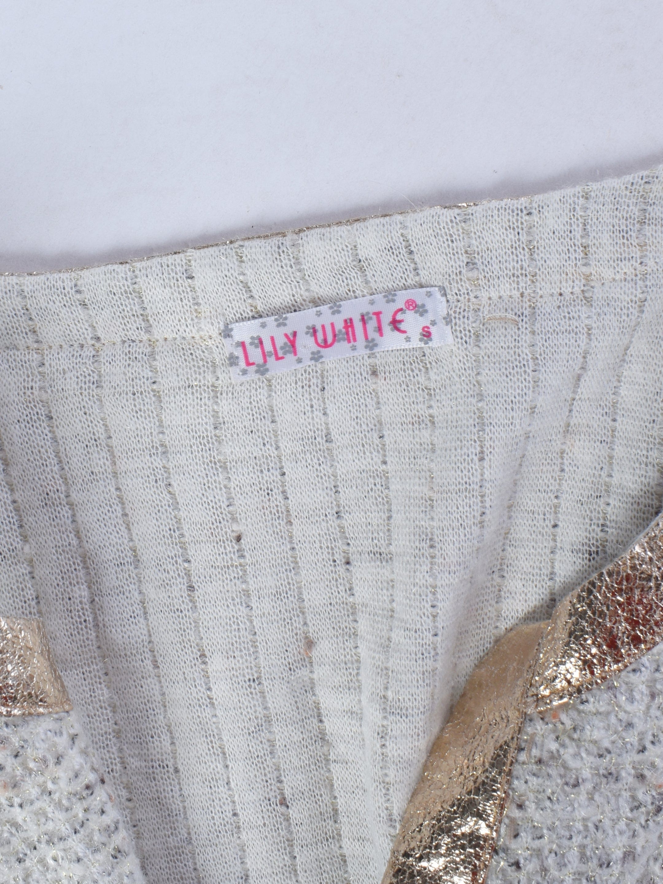 Lily White Cardigan - S / Multifarvet / Kvinde - SassyLAB Secondhand