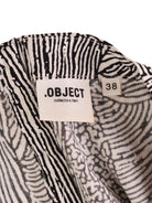 Object T-Shirt - 38 / Hvid / Kvinde - SassyLAB Secondhand