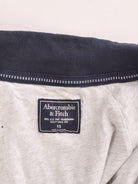 Abercrombie & Fitch Trøje - XS / Blå / Mand - SassyLAB Secondhand