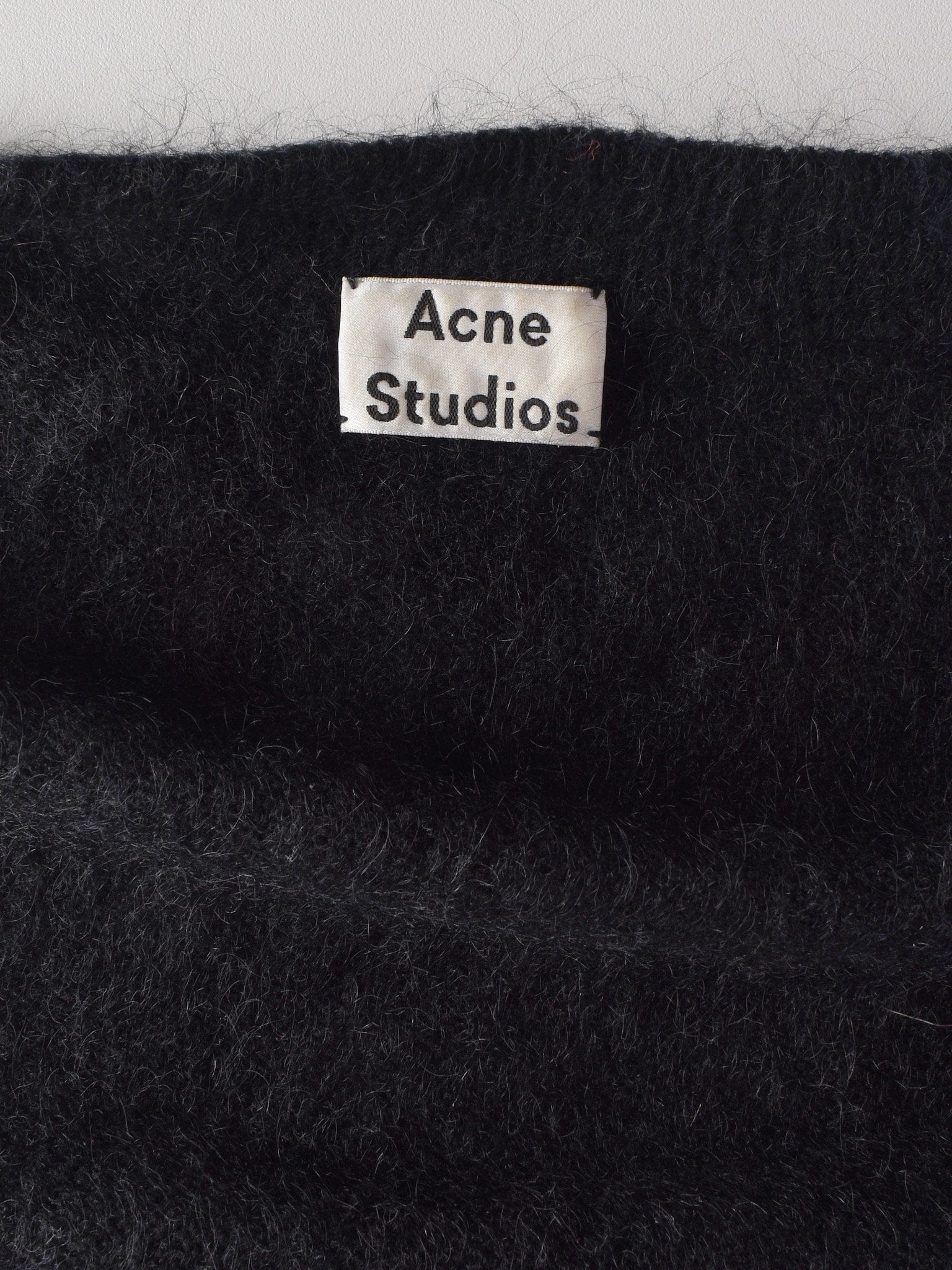 Acne Cardigan - S / Sort / Kvinde - SassyLAB Secondhand