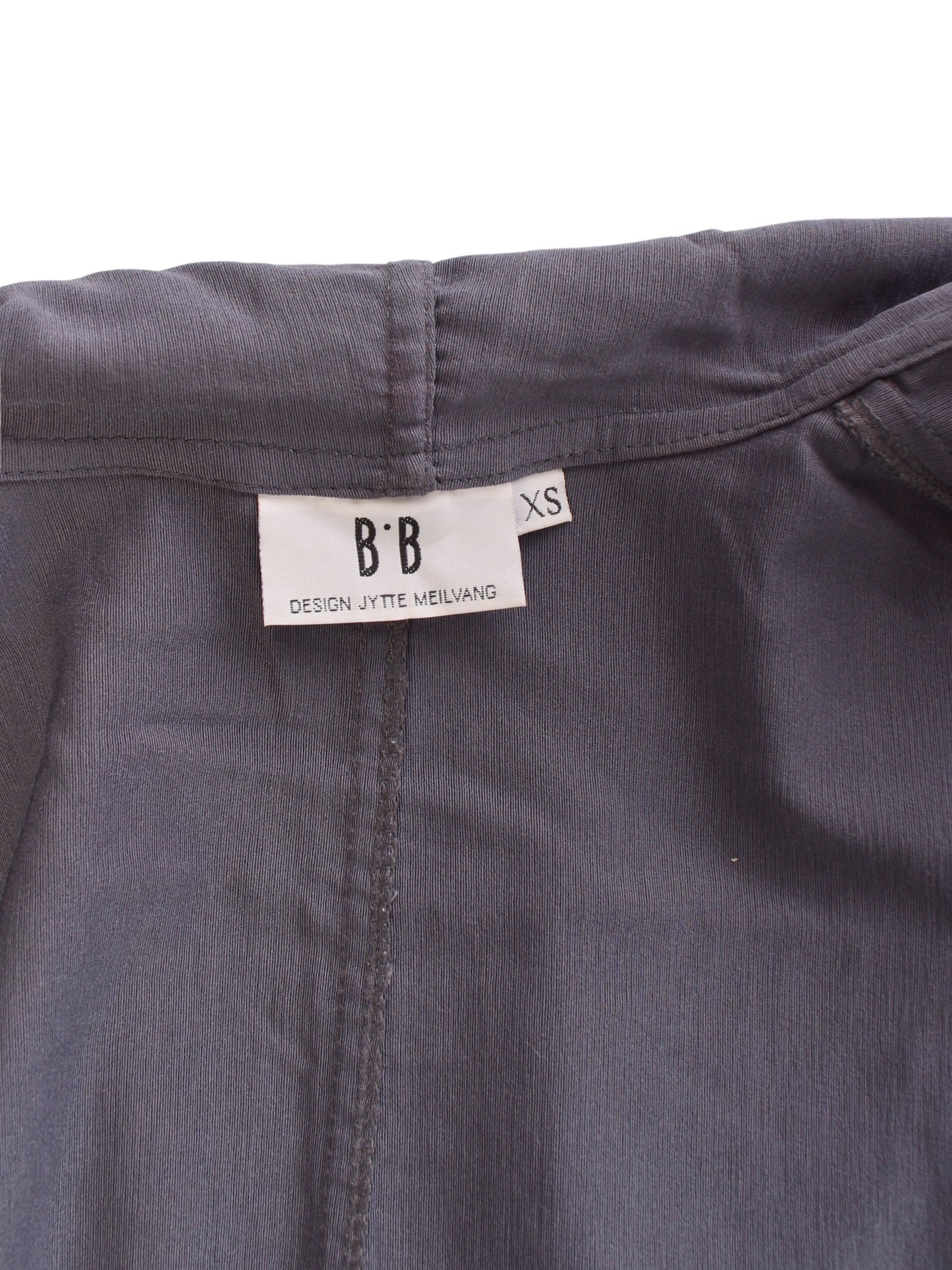 BB Design Jytte Meilvang Jakke - XS / Grå / Kvinde - SassyLAB Secondhand
