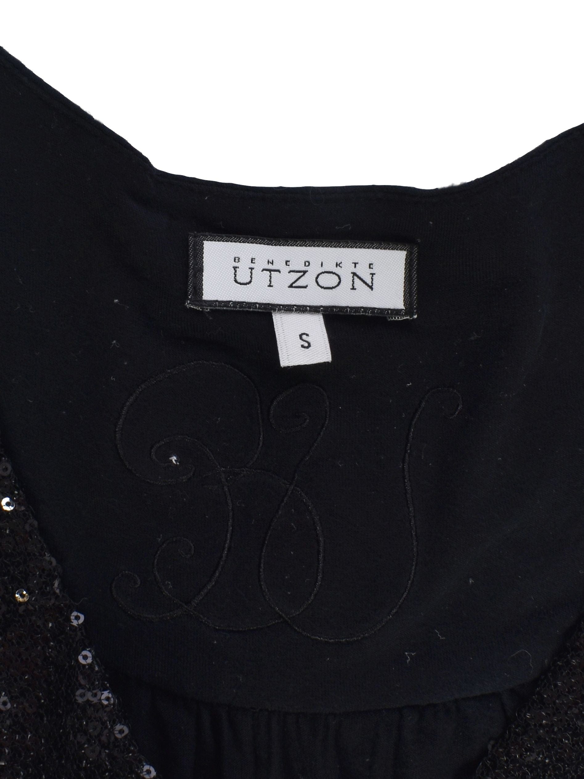 Benedikte Utzon T-Shirt - S / Sort / Kvinde - SassyLAB Secondhand