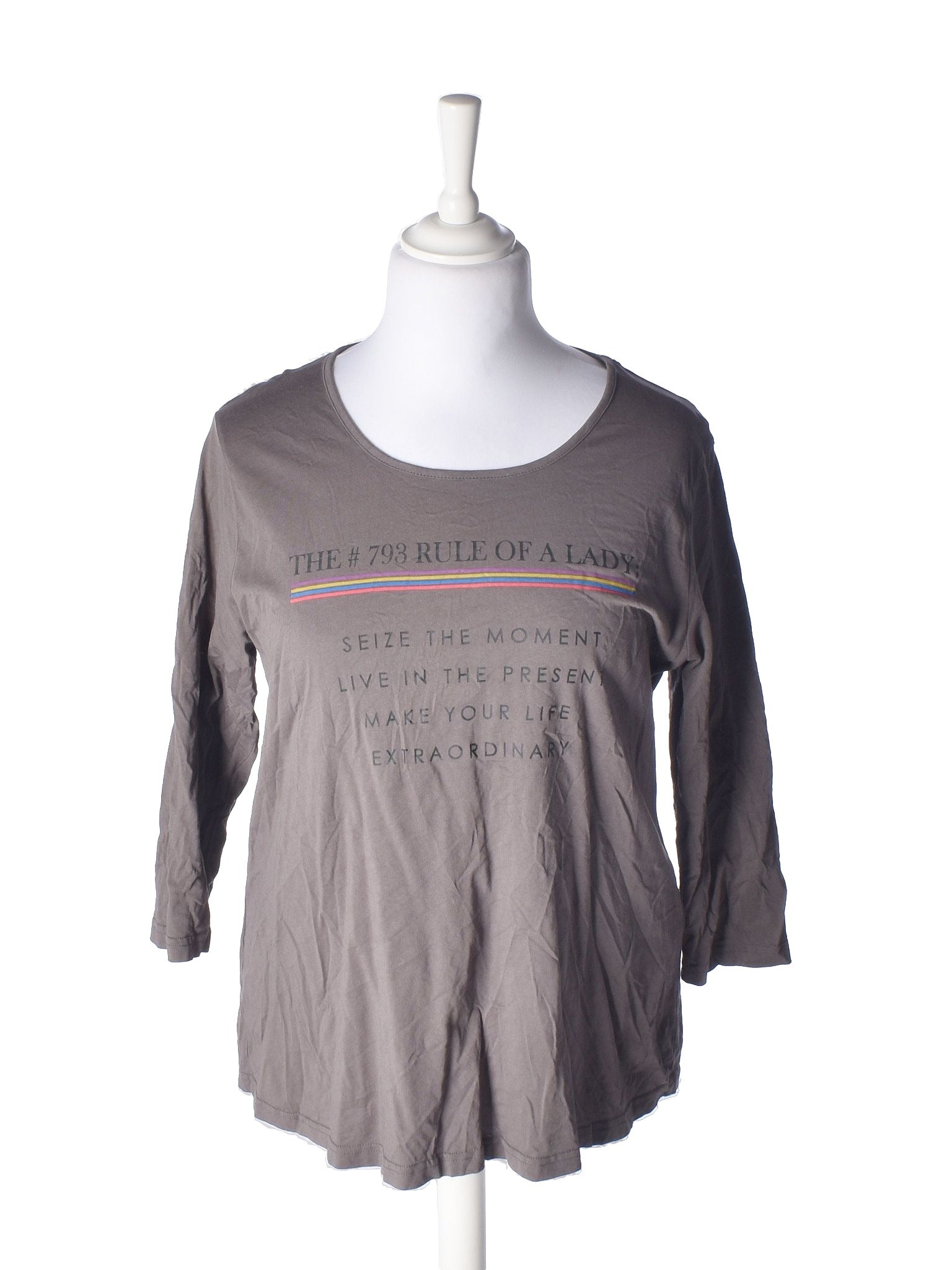 Ciso T-Shirt - L / Grå / Kvinde - SassyLAB Secondhand