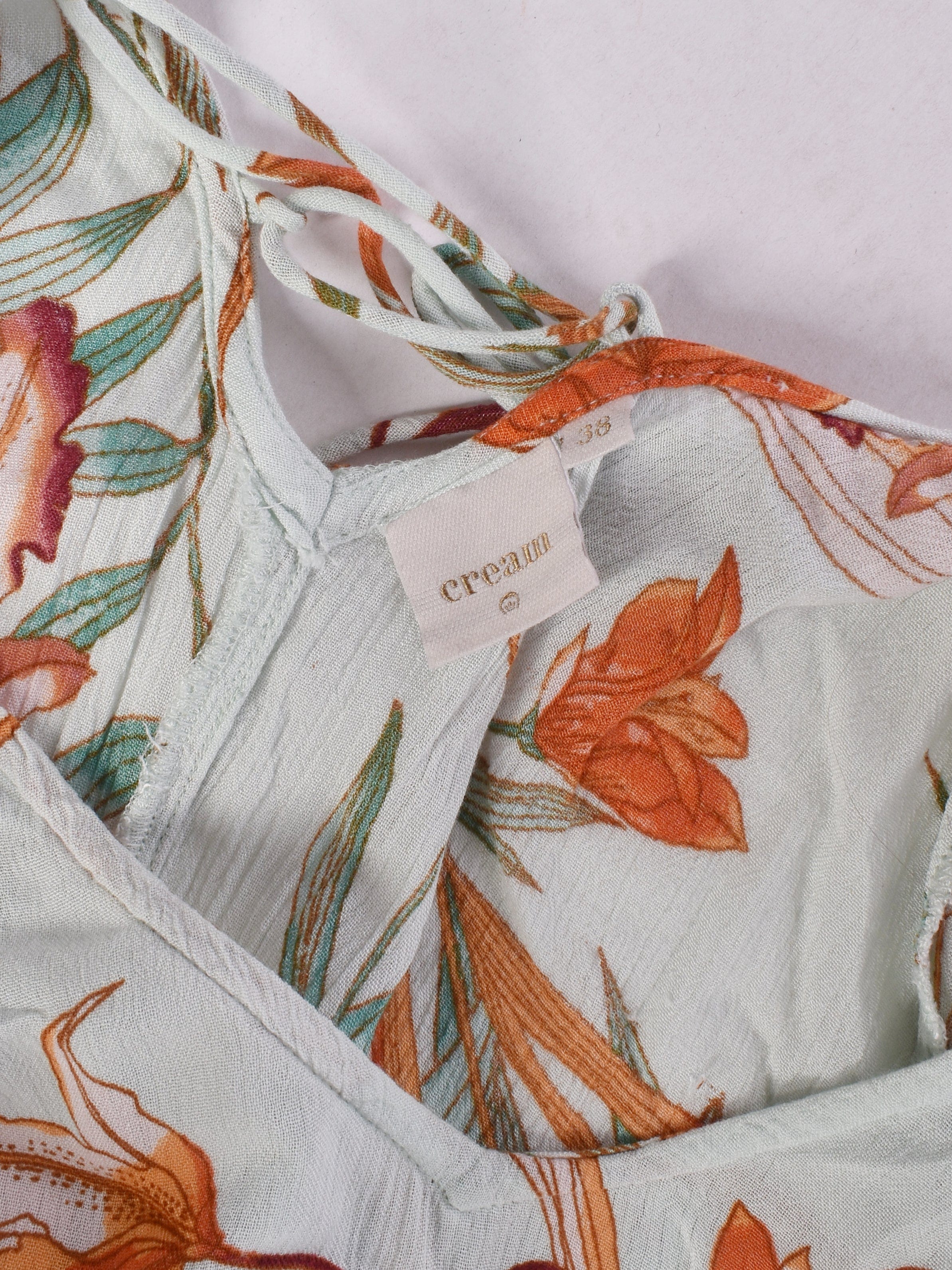 Cream Kjole - 38 / Blomstret / Kvinde - SassyLAB Secondhand