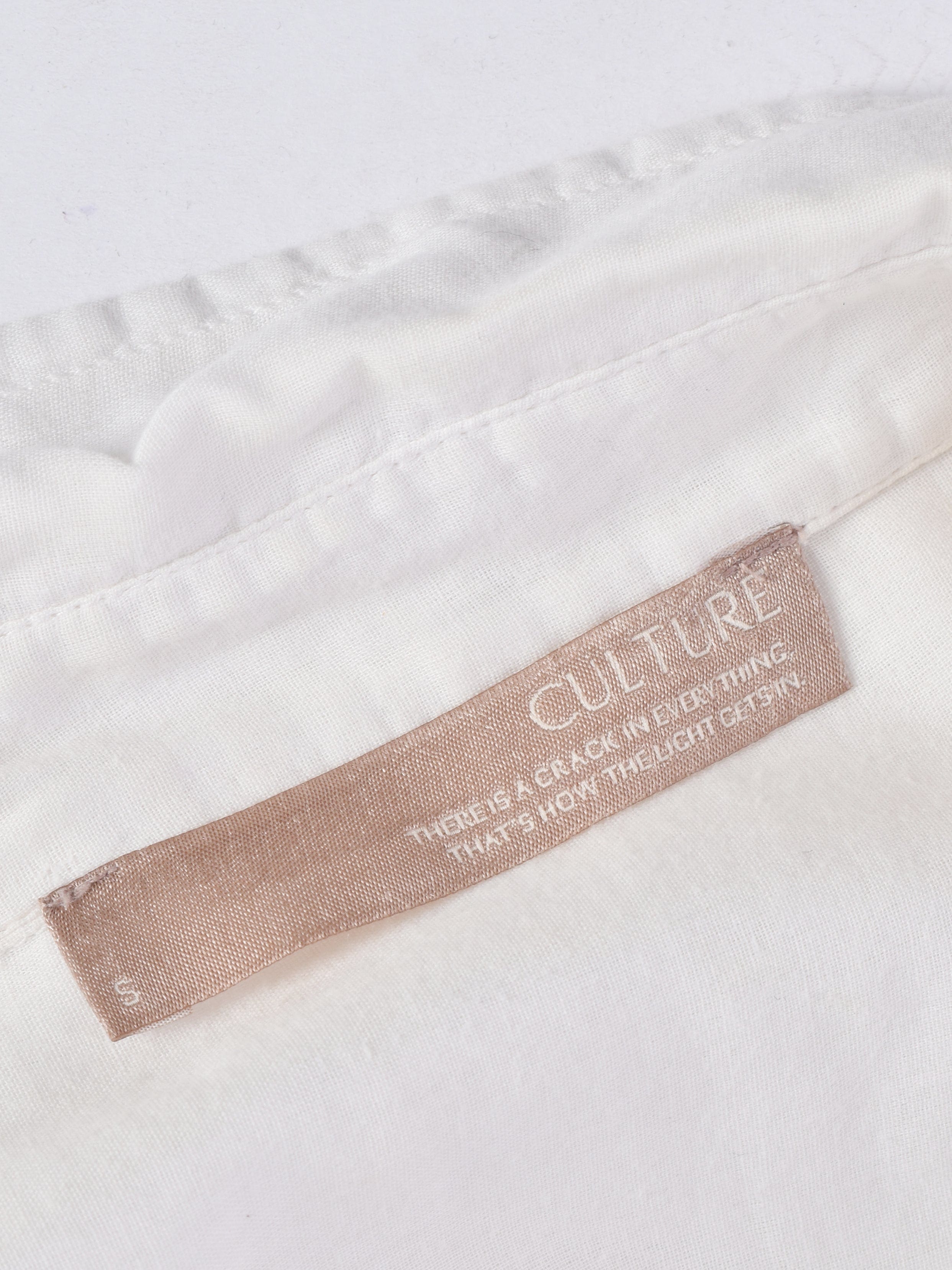 Culture Skjorte - S / Hvid / Kvinde - SassyLAB Secondhand