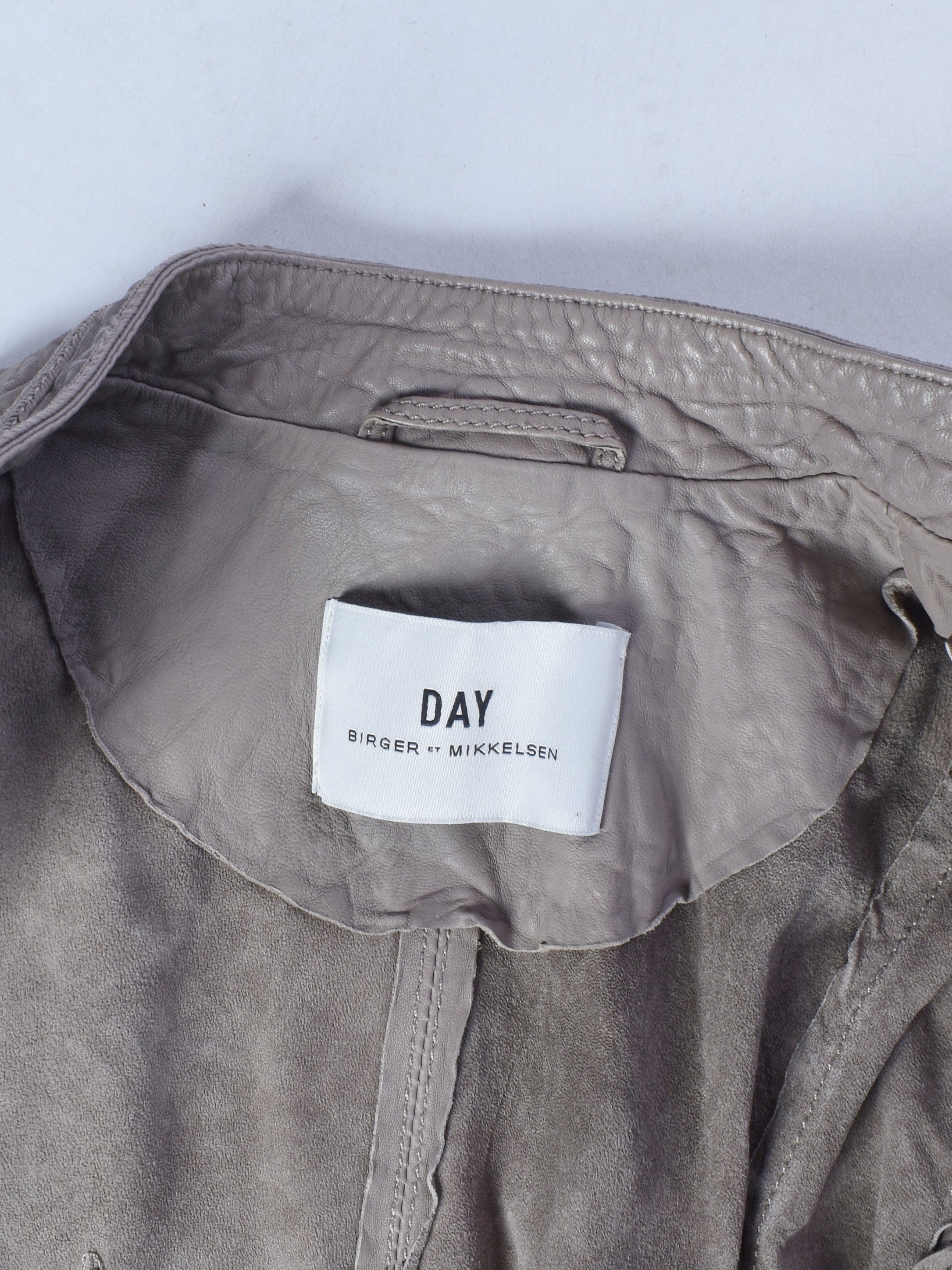 DAY Birger et Mikkelsen Jakke - 38 / Mud / Kvinde - SassyLAB Secondhand