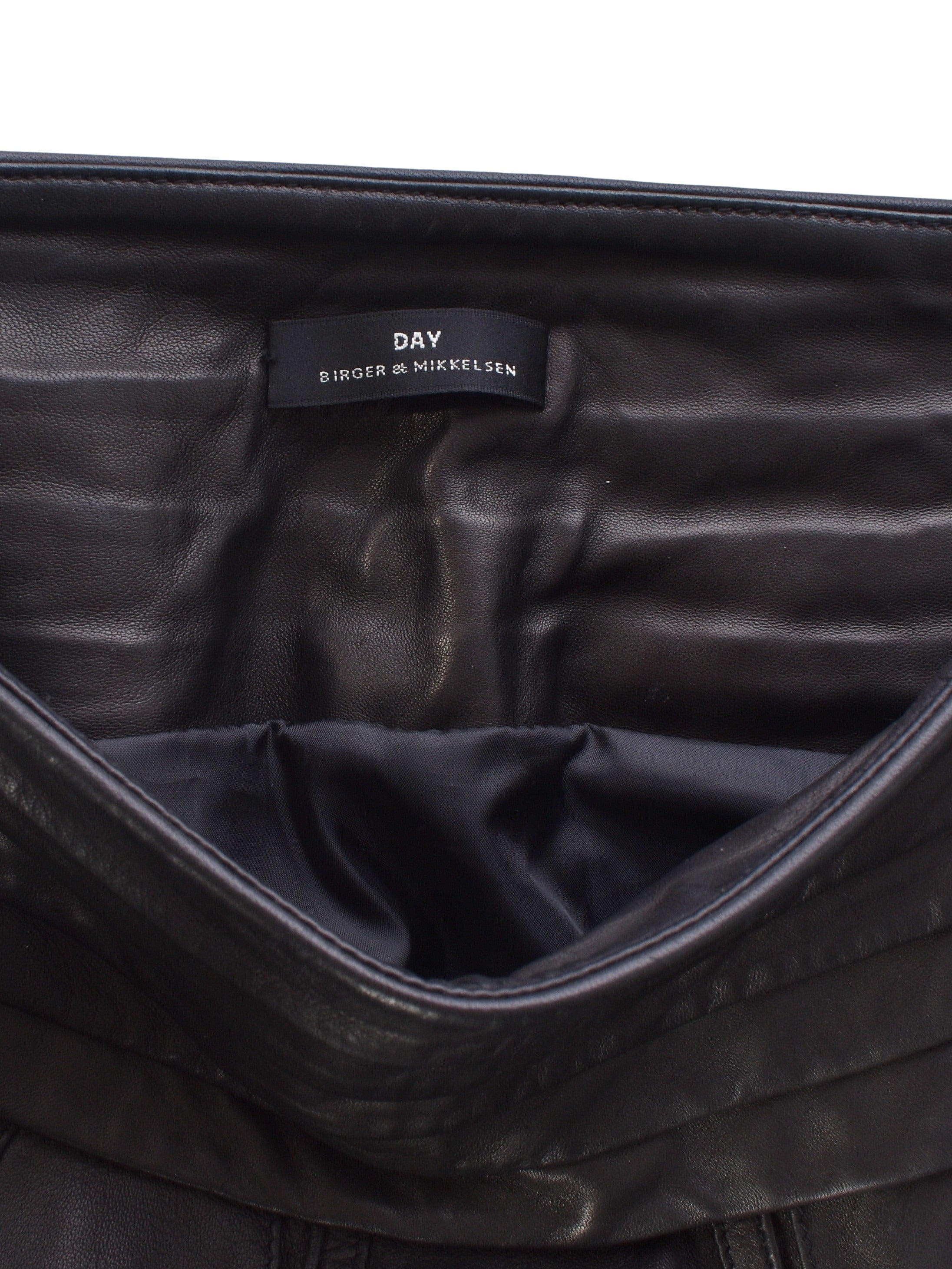 DAY Birger et Mikkelsen Nederdel - 36 / Sort / Kvinde - SassyLAB Secondhand