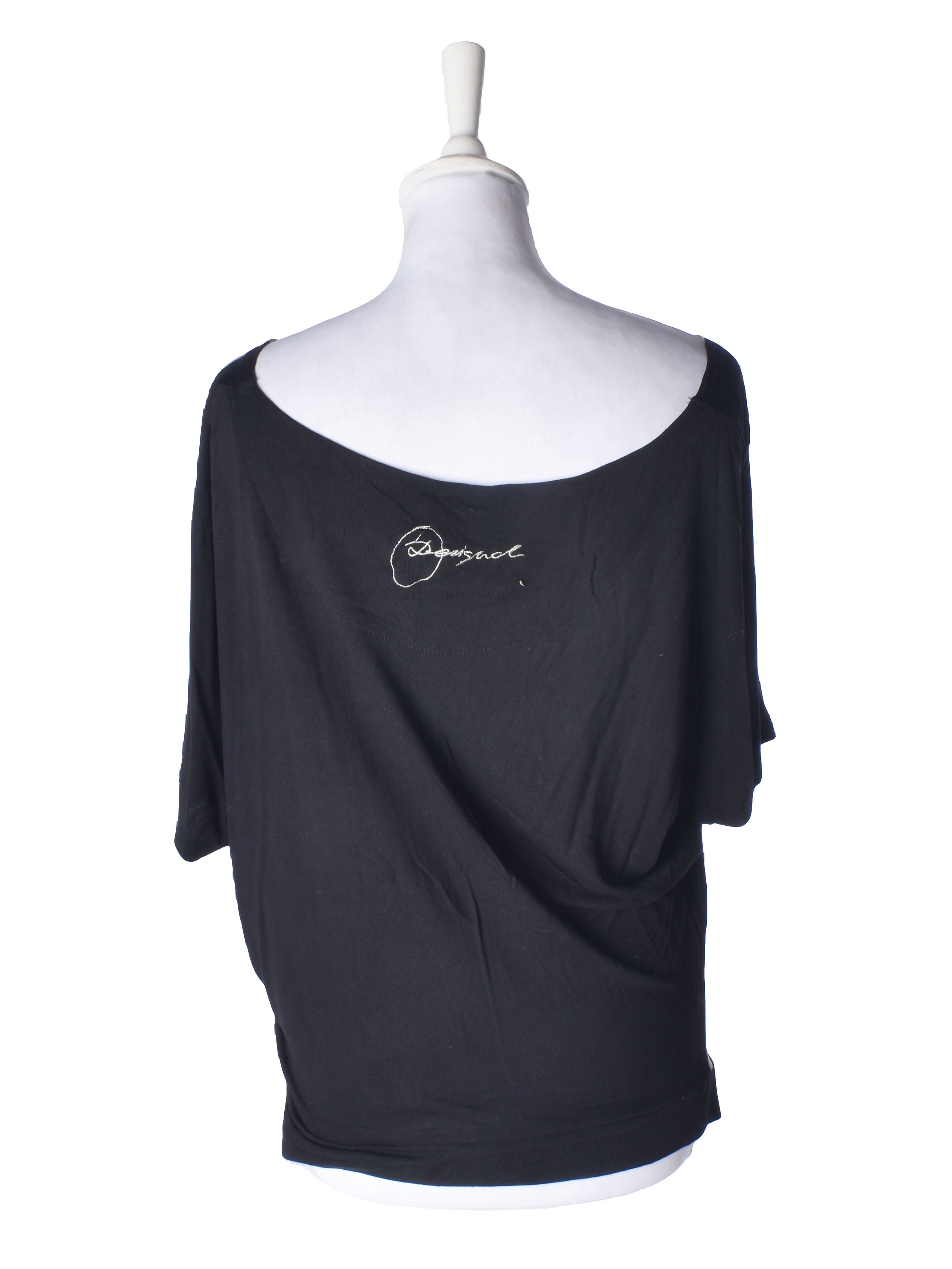 Desigual T-Shirt - M / Sort / Kvinde - SassyLAB Secondhand