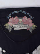 Desigual T-Shirt - M / Sort / Kvinde - SassyLAB Secondhand