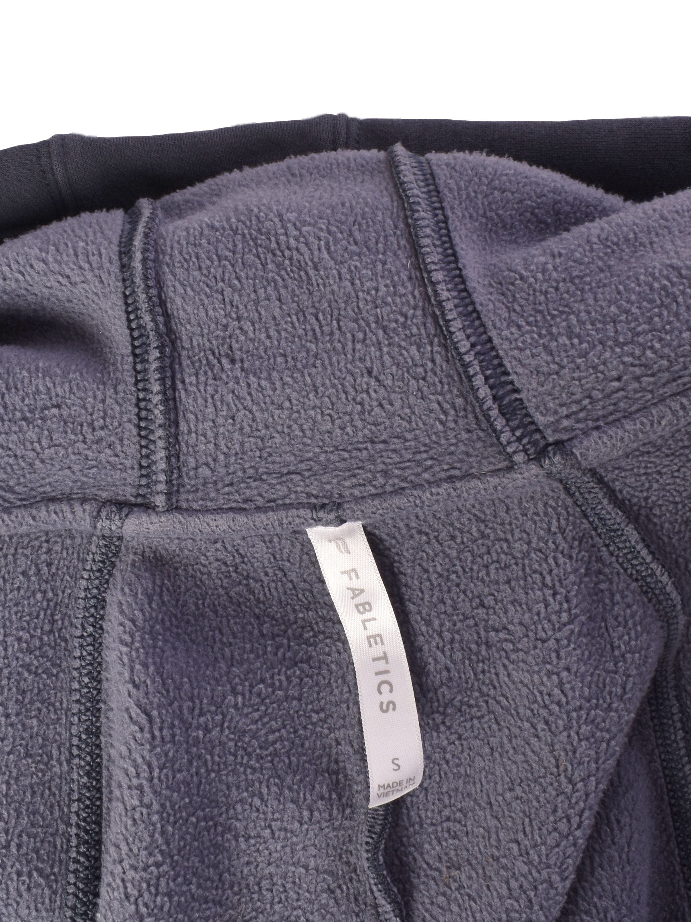Fabletics Hoodie - S / Blå / Kvinde - SassyLAB Secondhand