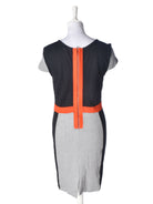 French Conncetion Kjole - 40 / Grå / Kvinde - SassyLAB Secondhand