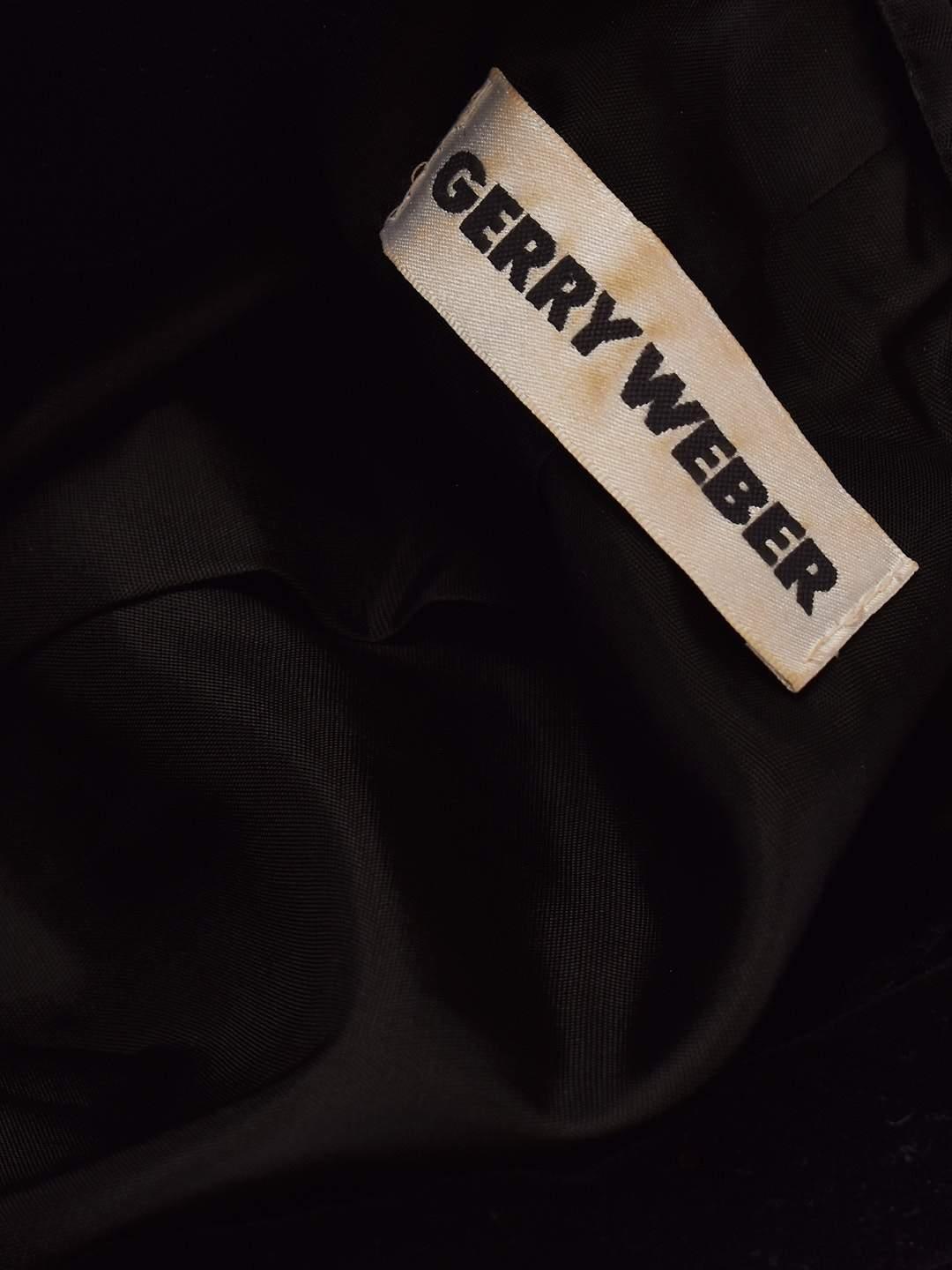 Gerry Weber Blazer - 36 / Sort / Kvinde - SassyLAB Secondhand