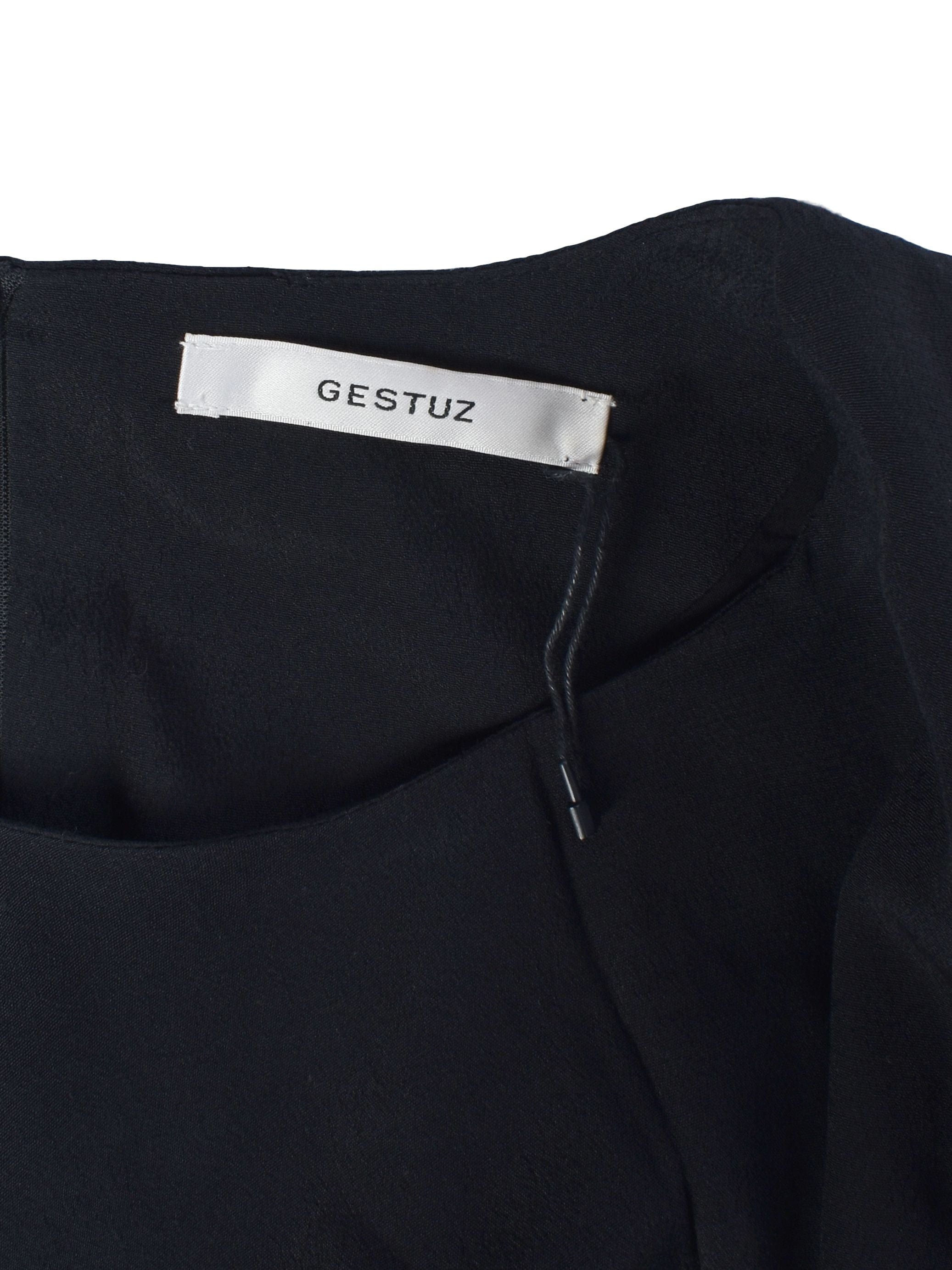 Gestuz Kjole - 40 / Sort / Kvinde - SassyLAB Secondhand