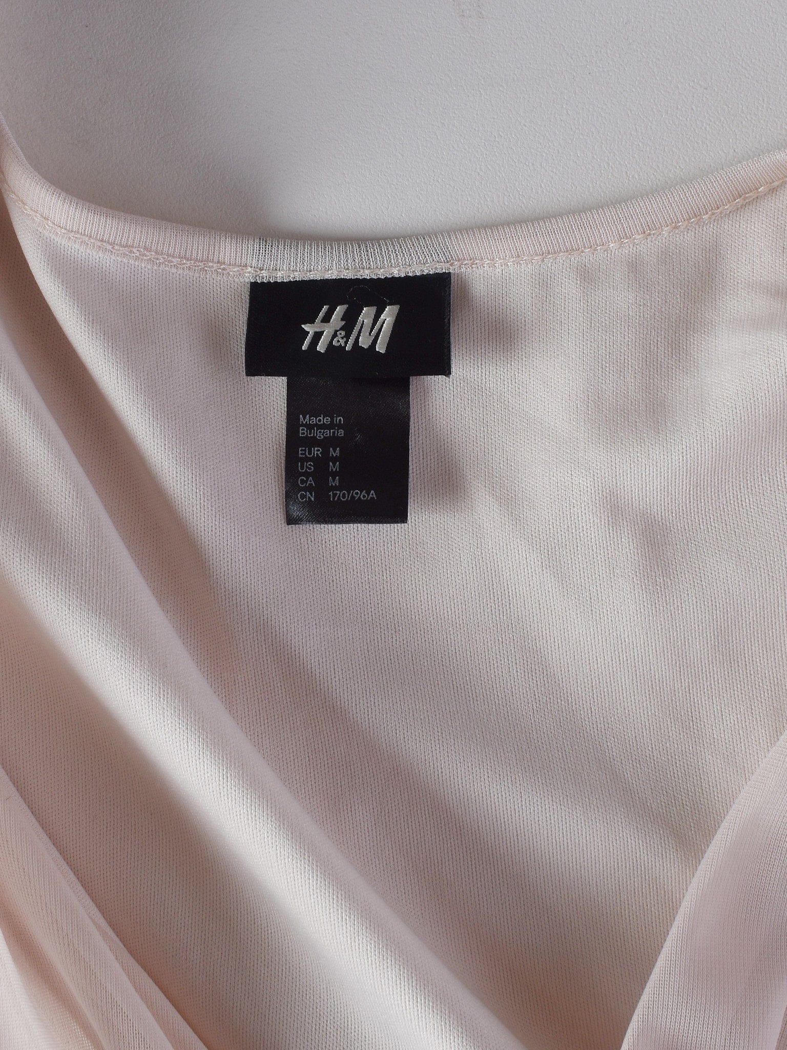 H&M Kjole - M / Beige / Kvinde - SassyLAB Secondhand