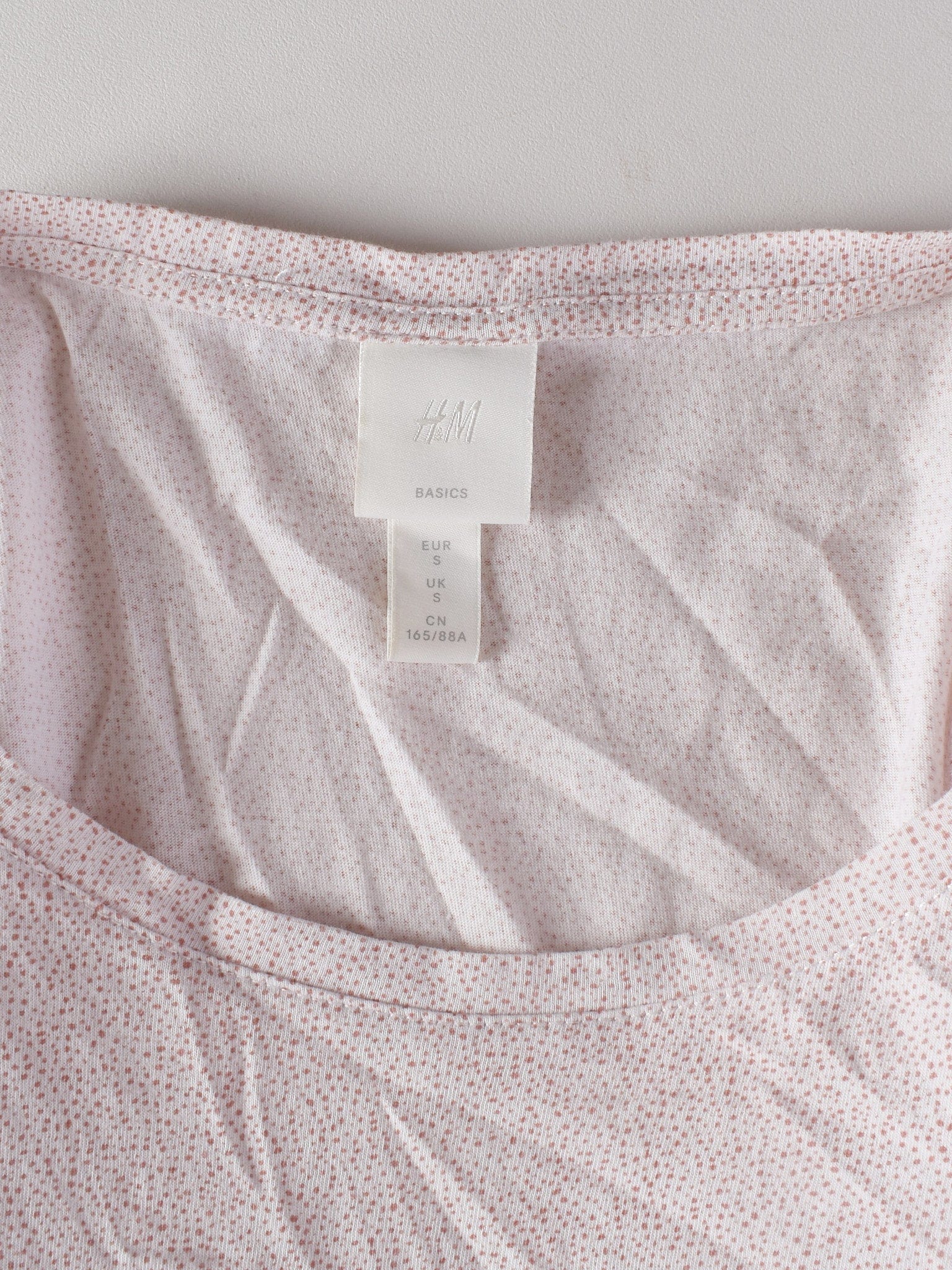 H&M T-Shirt - S / Rosa / Kvinde - SassyLAB Secondhand