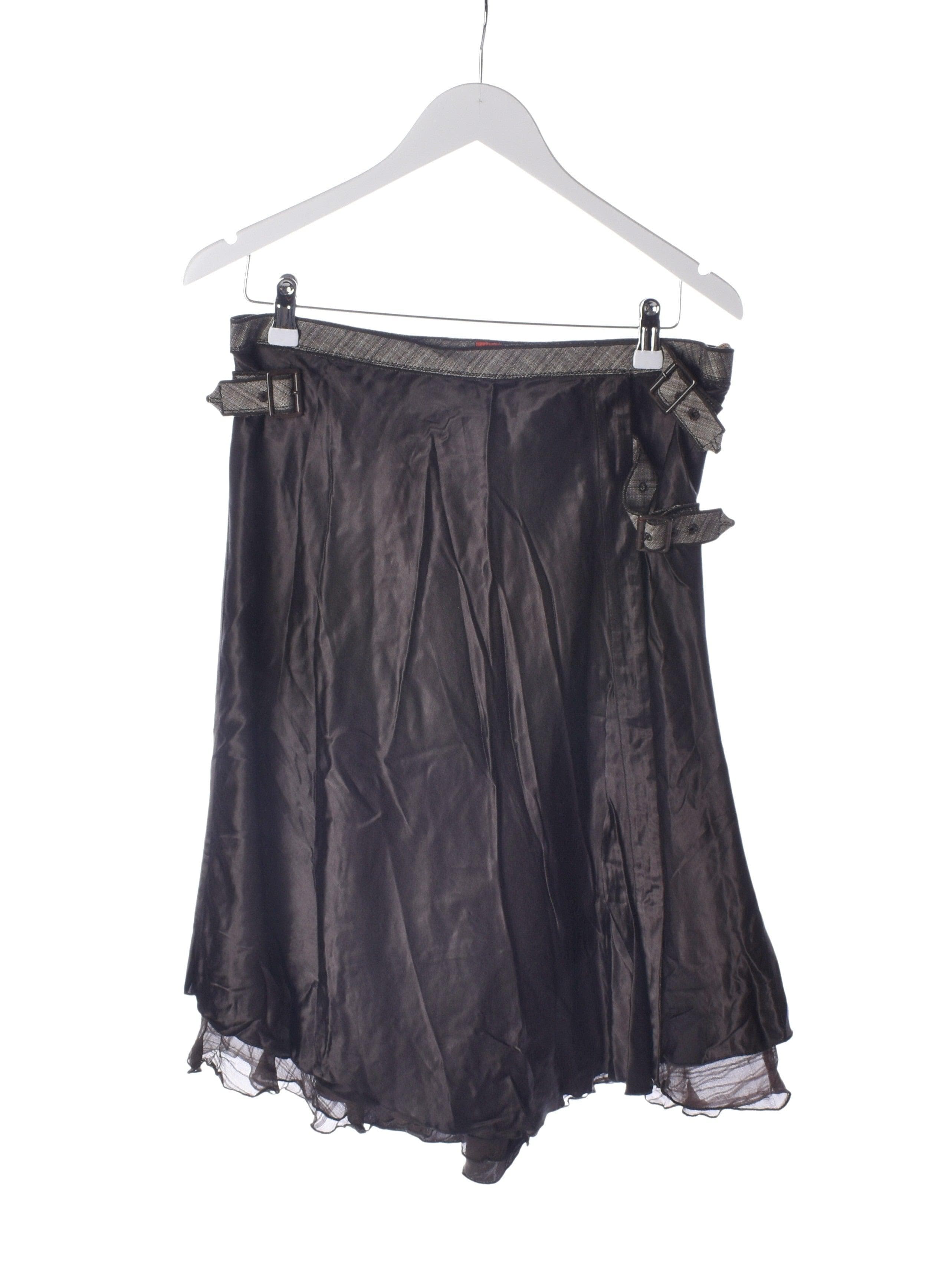 Hugo Boss Nederdel - 38 / Sort / Kvinde - SassyLAB Secondhand