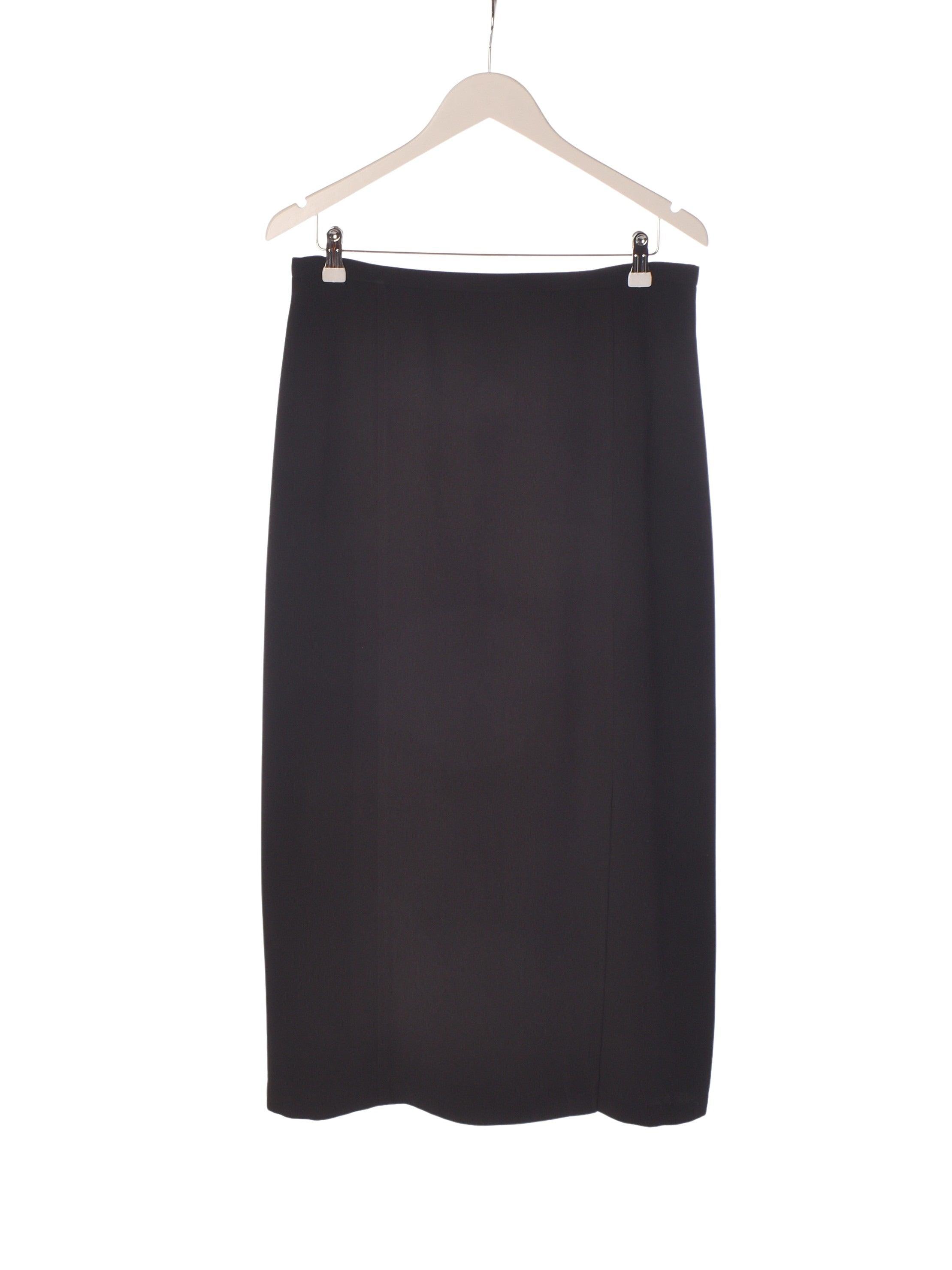 Jensen Nederdel - 42 / Sort / Kvinde - SassyLAB Secondhand
