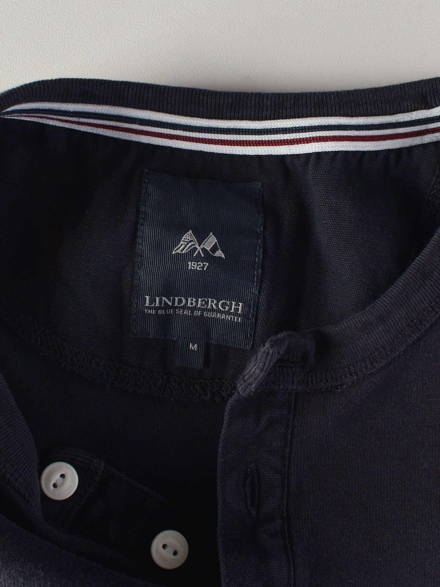Lindbergh Bluse - M / Sort / Mand - SassyLAB Secondhand