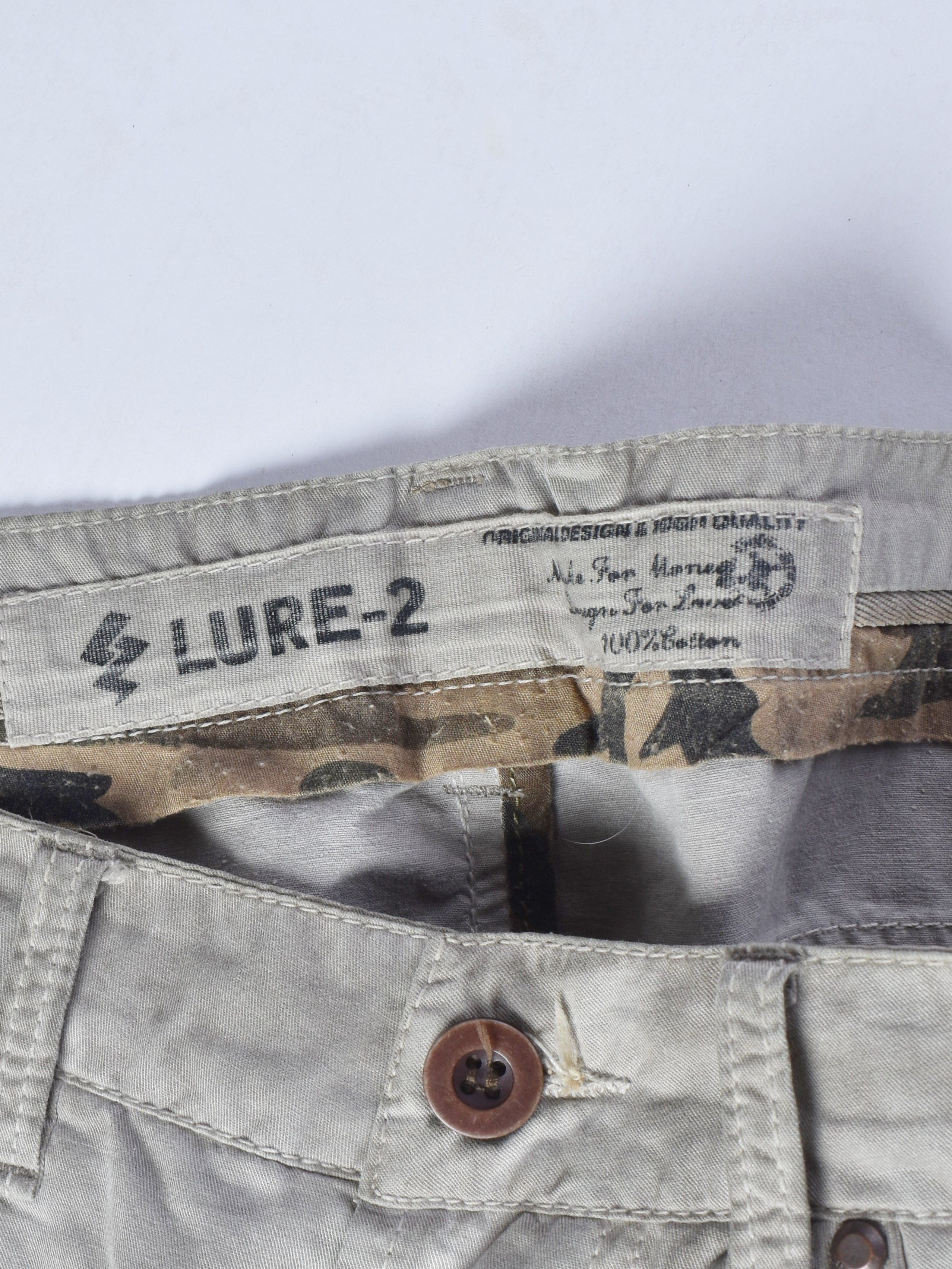 Lure-2 Shorts - S / Army / Kvinde - SassyLAB Secondhand