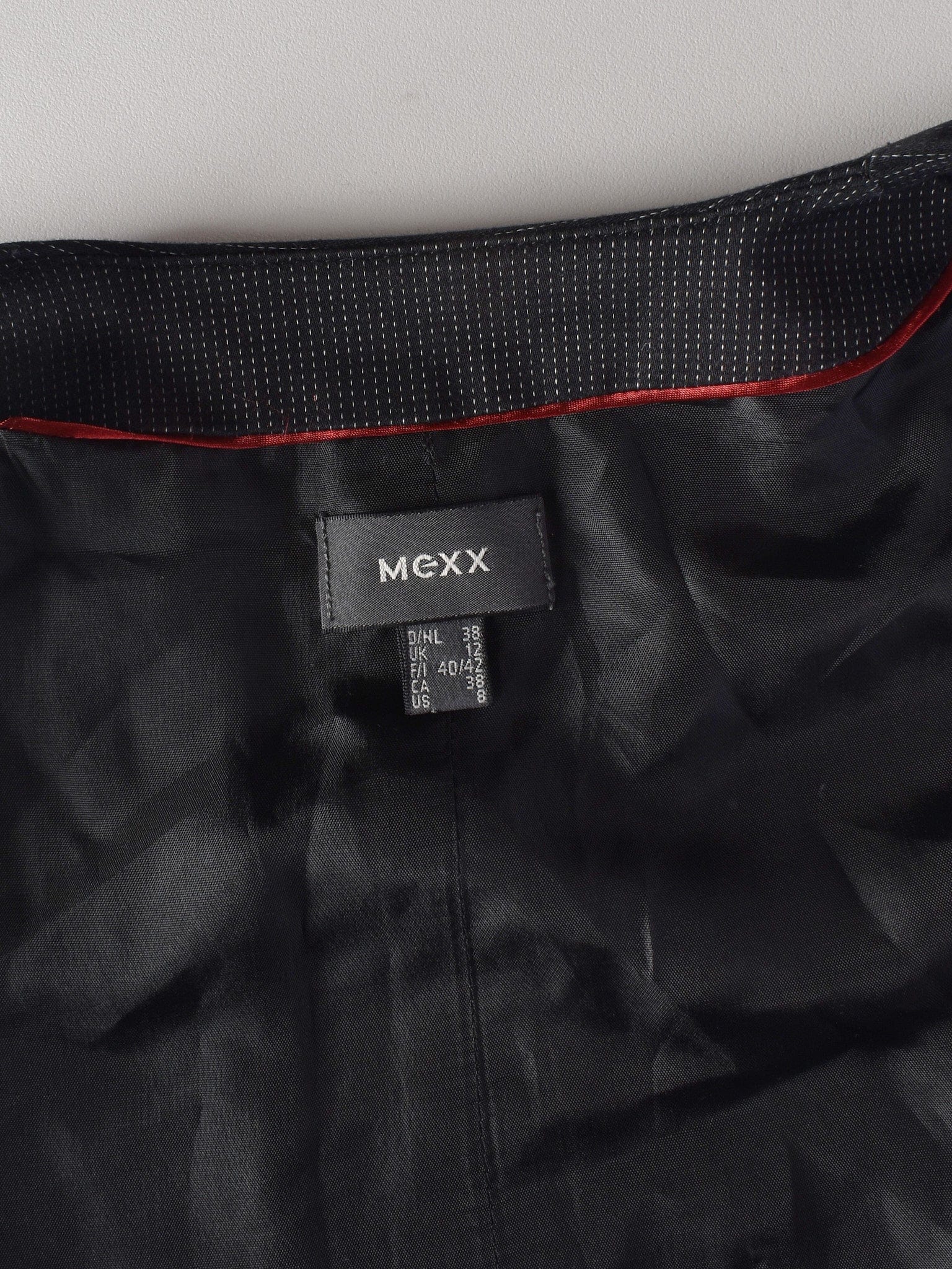 Mexx Vest - 38 / Sort / Kvinde - SassyLAB Secondhand