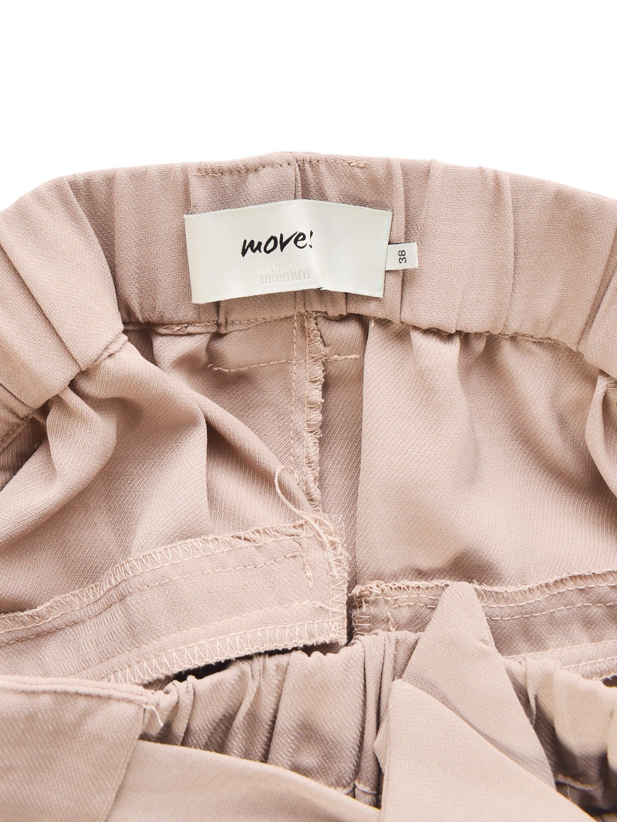 Minimum Shorts - 38 / Beige / Kvinde - SassyLAB Secondhand
