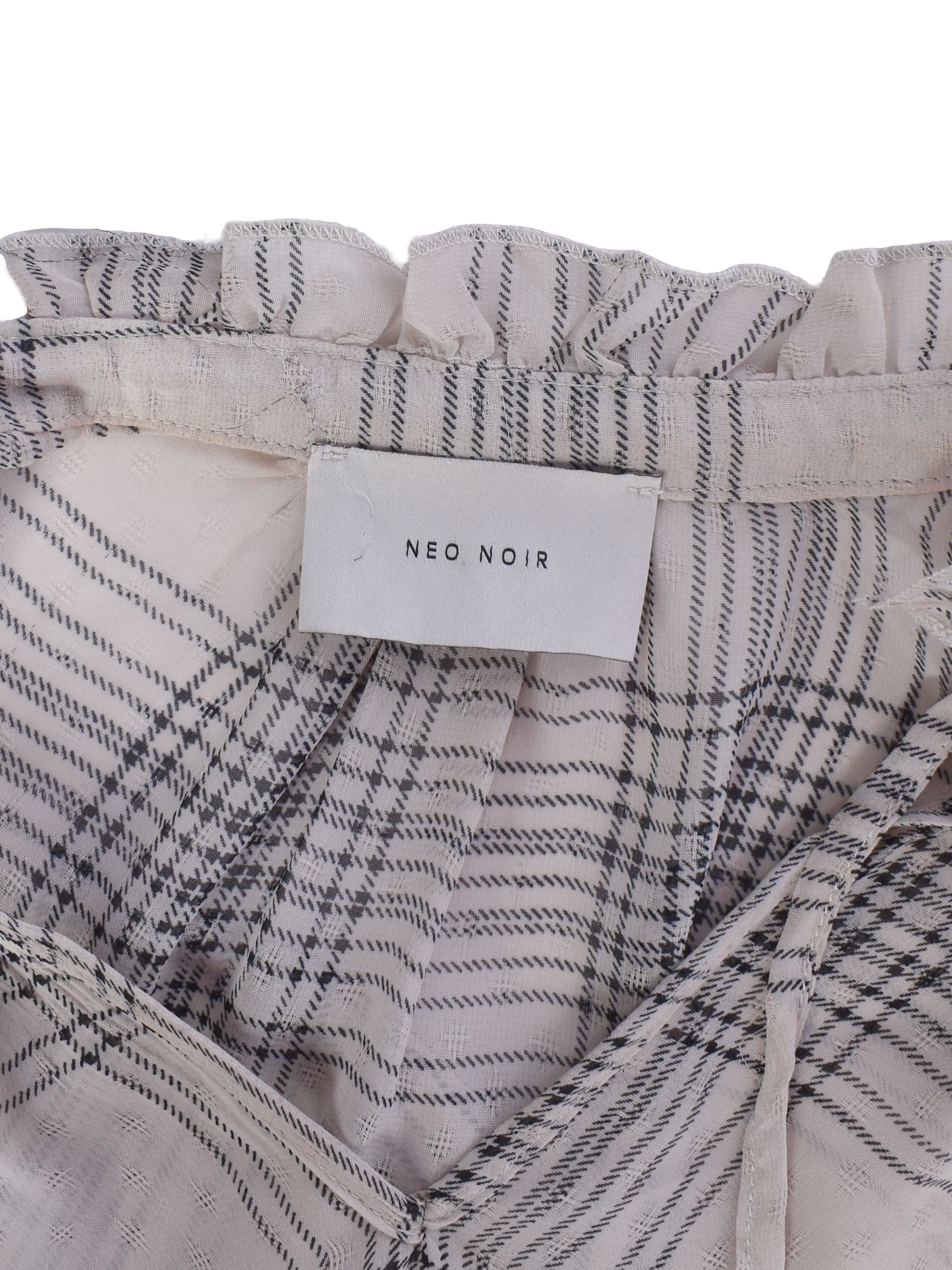 Neo Noir Bluse - XS / Beige / Kvinde - SassyLAB Secondhand