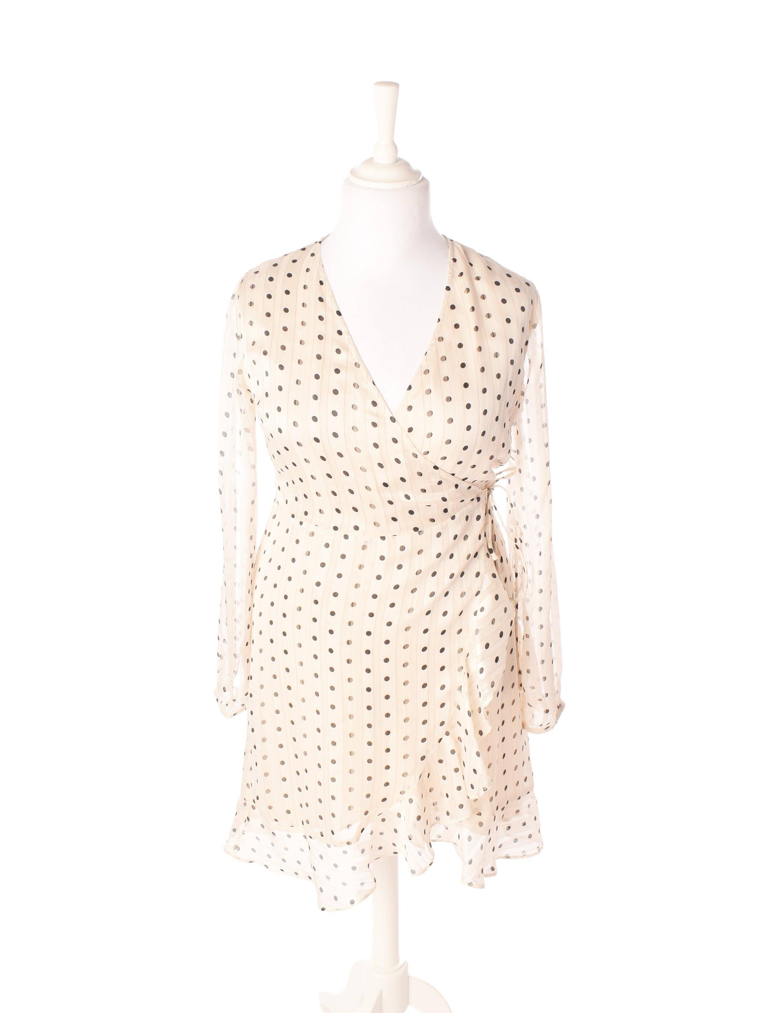 Neo Noir Kjole - M / Beige / Kvinde - SassyLAB Secondhand