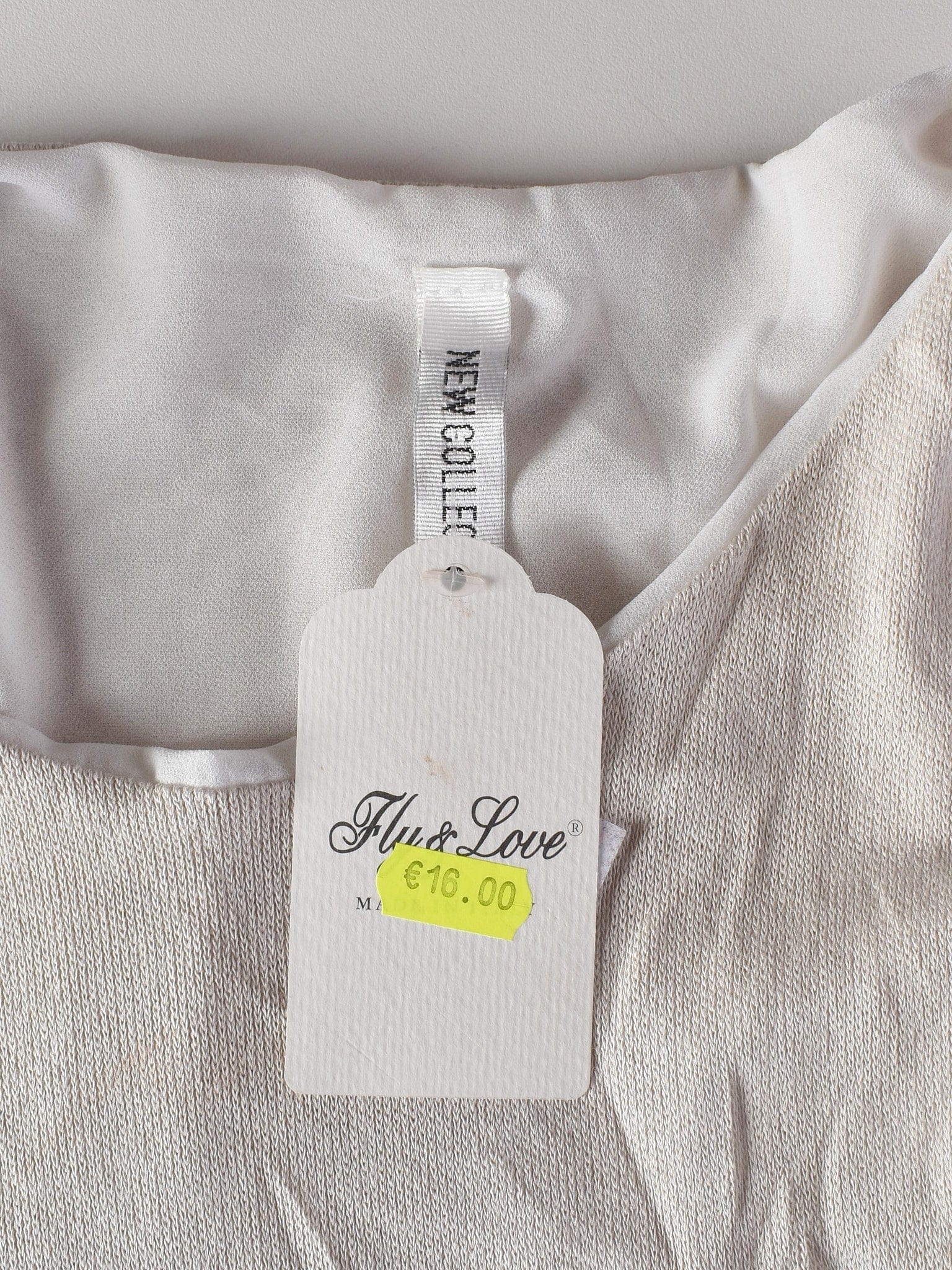 New collection Bluse - M / Beige / Kvinde - SassyLAB Secondhand