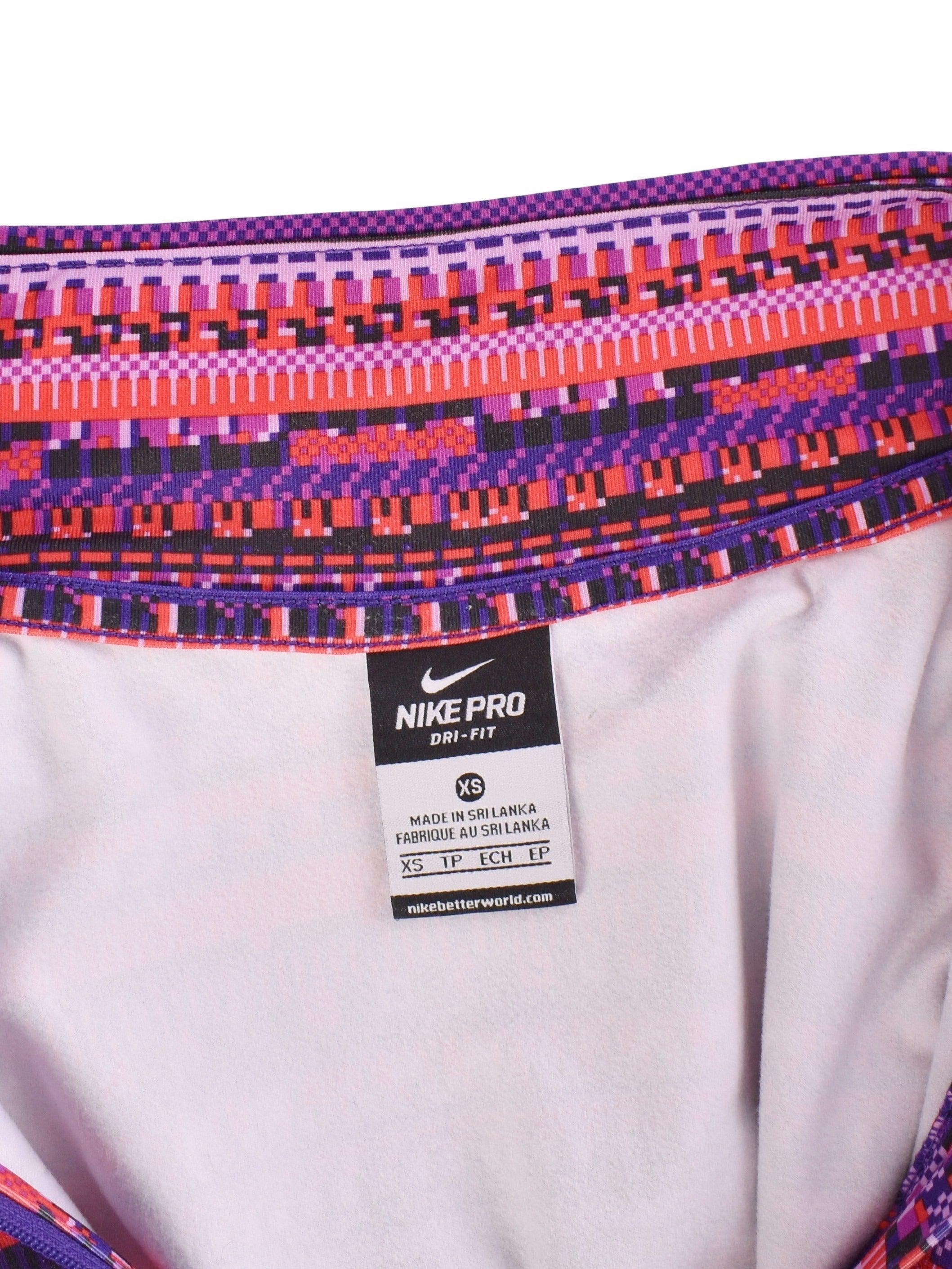 Nike Pro Bluse - XS / Lilla / Kvinde - SassyLAB Secondhand
