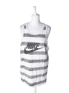 Nike Top - XL / Hvid / Kvinde - SassyLAB Secondhand