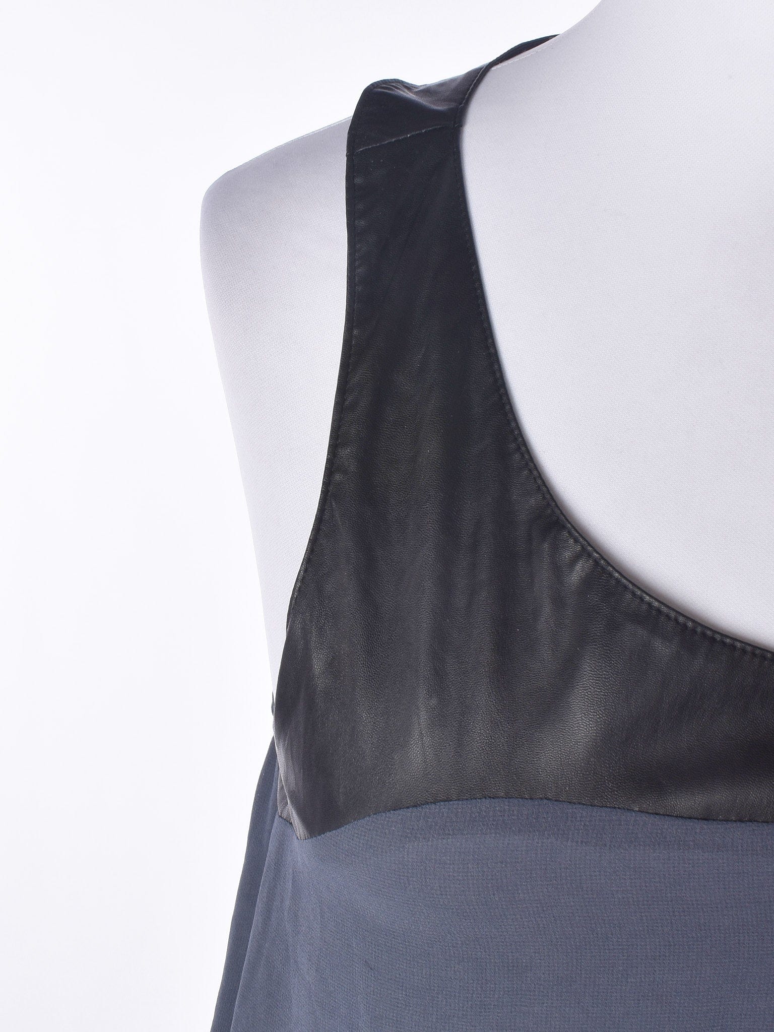 Nör Top - M / Blå / Kvinde - SassyLAB Secondhand