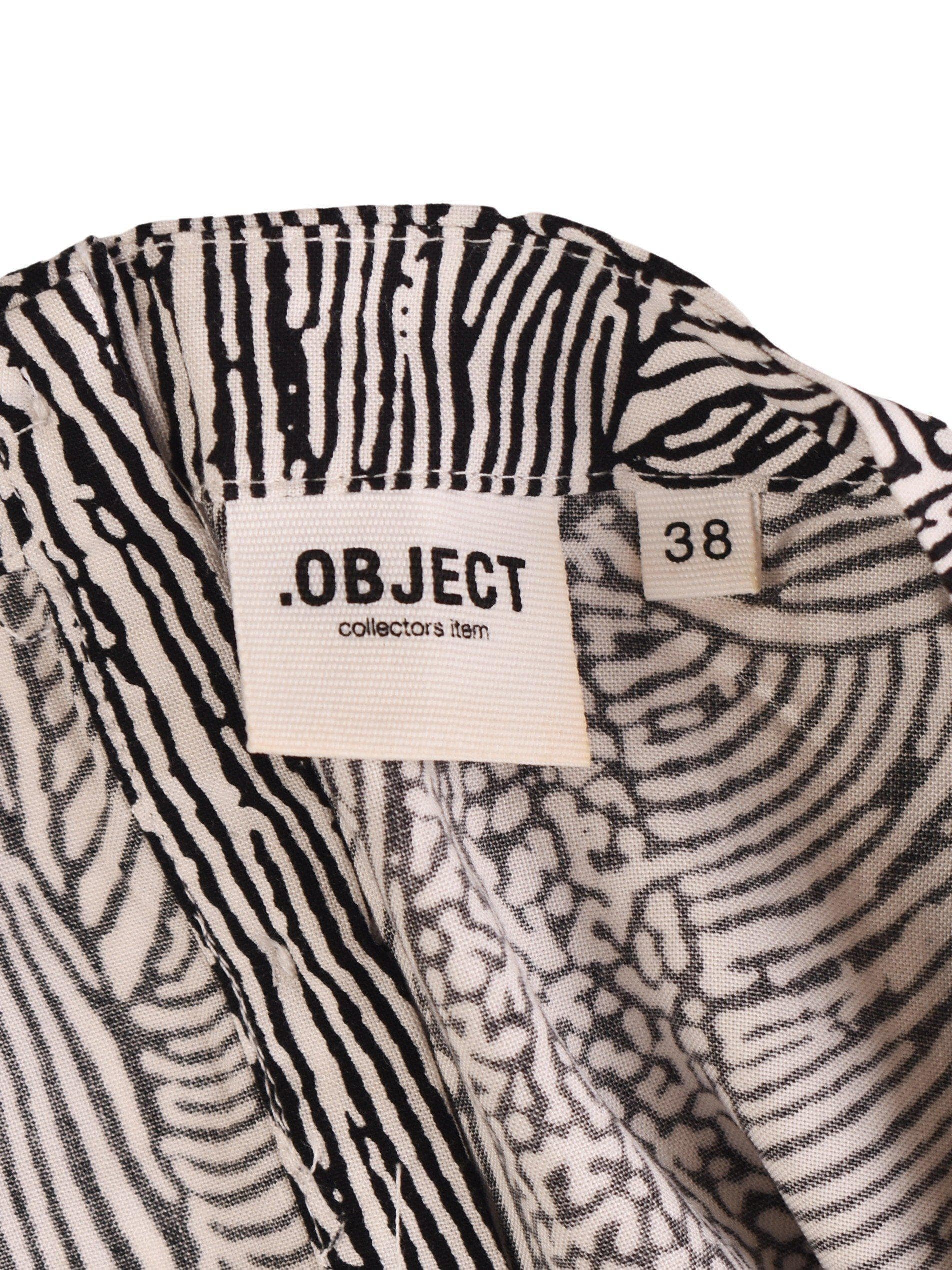 Object T-Shirt - 38 / Hvid / Kvinde - SassyLAB Secondhand