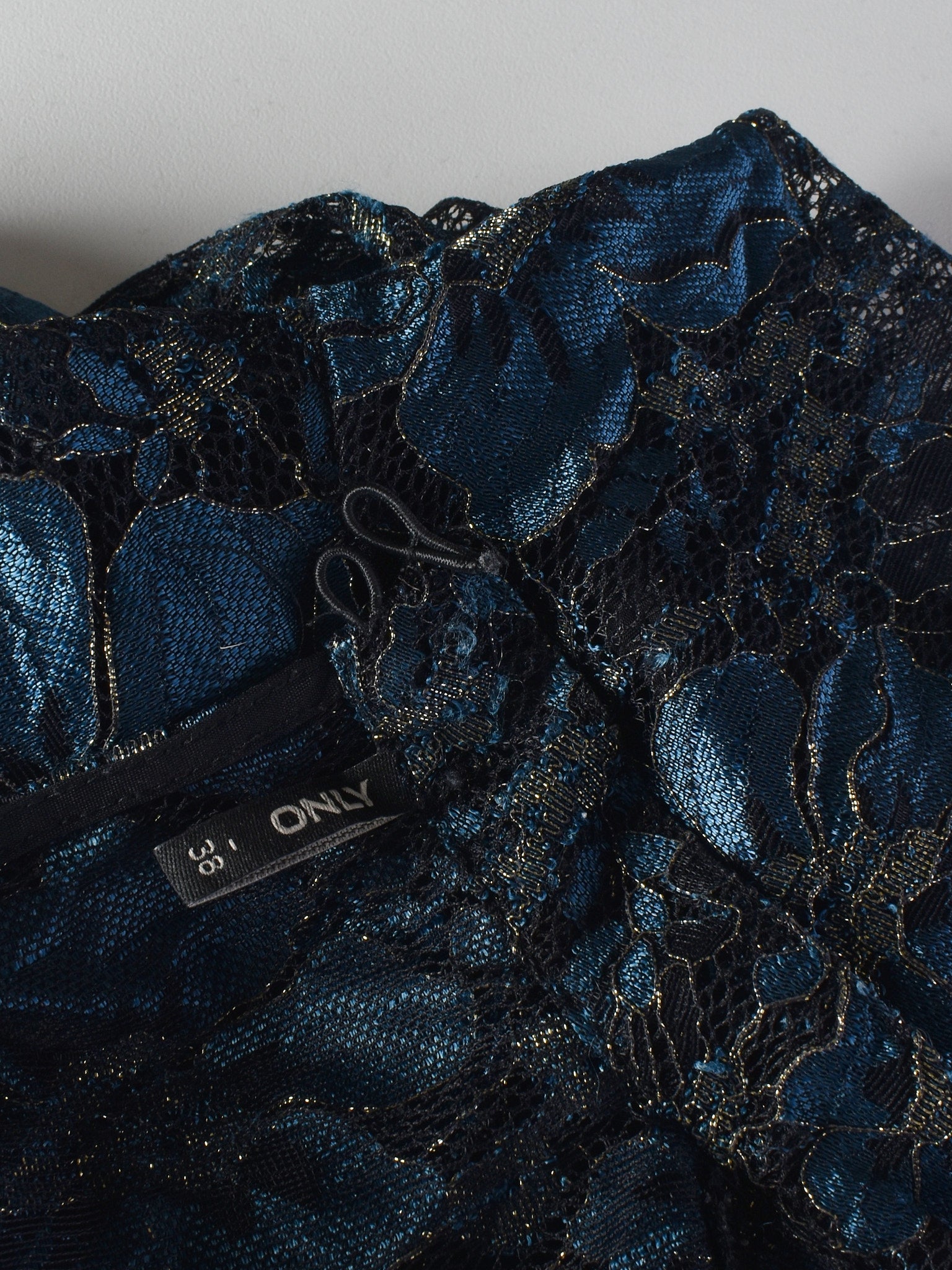 Only Bluse - 38 / Sort / Kvinde - SassyLAB Secondhand