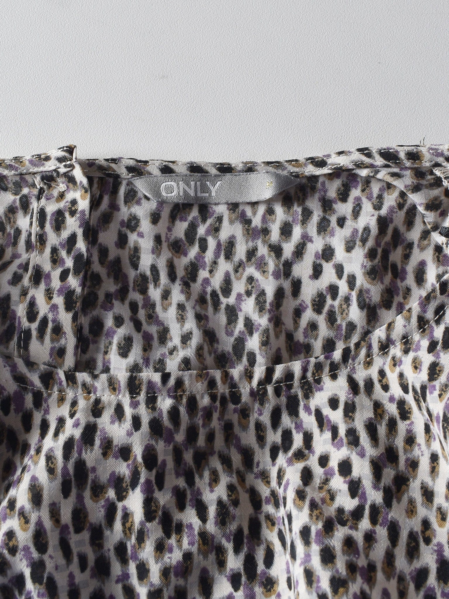 Only Bluse - M / Multifarvet / Kvinde - SassyLAB Secondhand