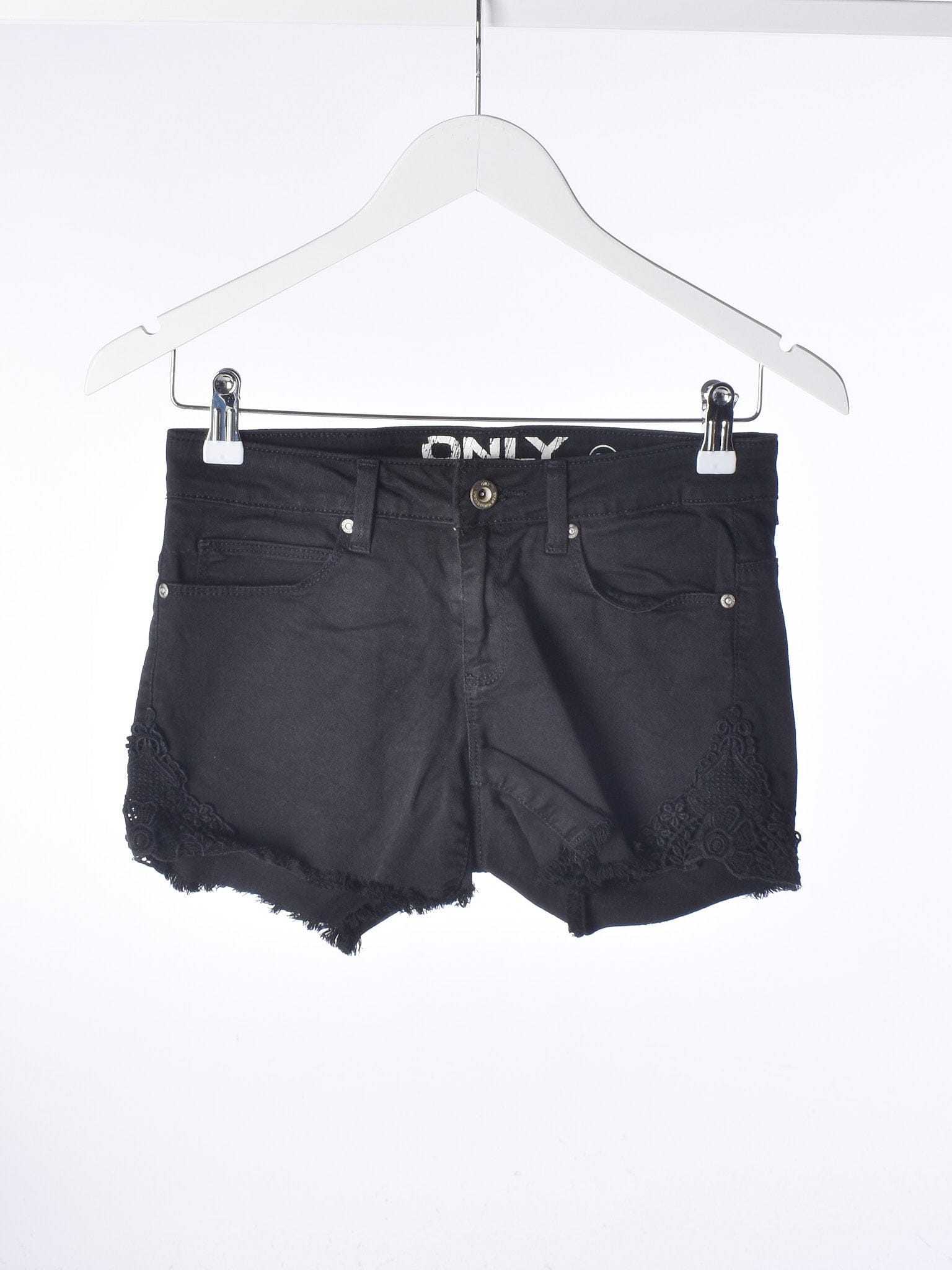 Only Shorts - 28 / Sort / Kvinde - SassyLAB Secondhand