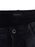 Pieces Jeans - M / Sort / Kvinde - SassyLAB Secondhand