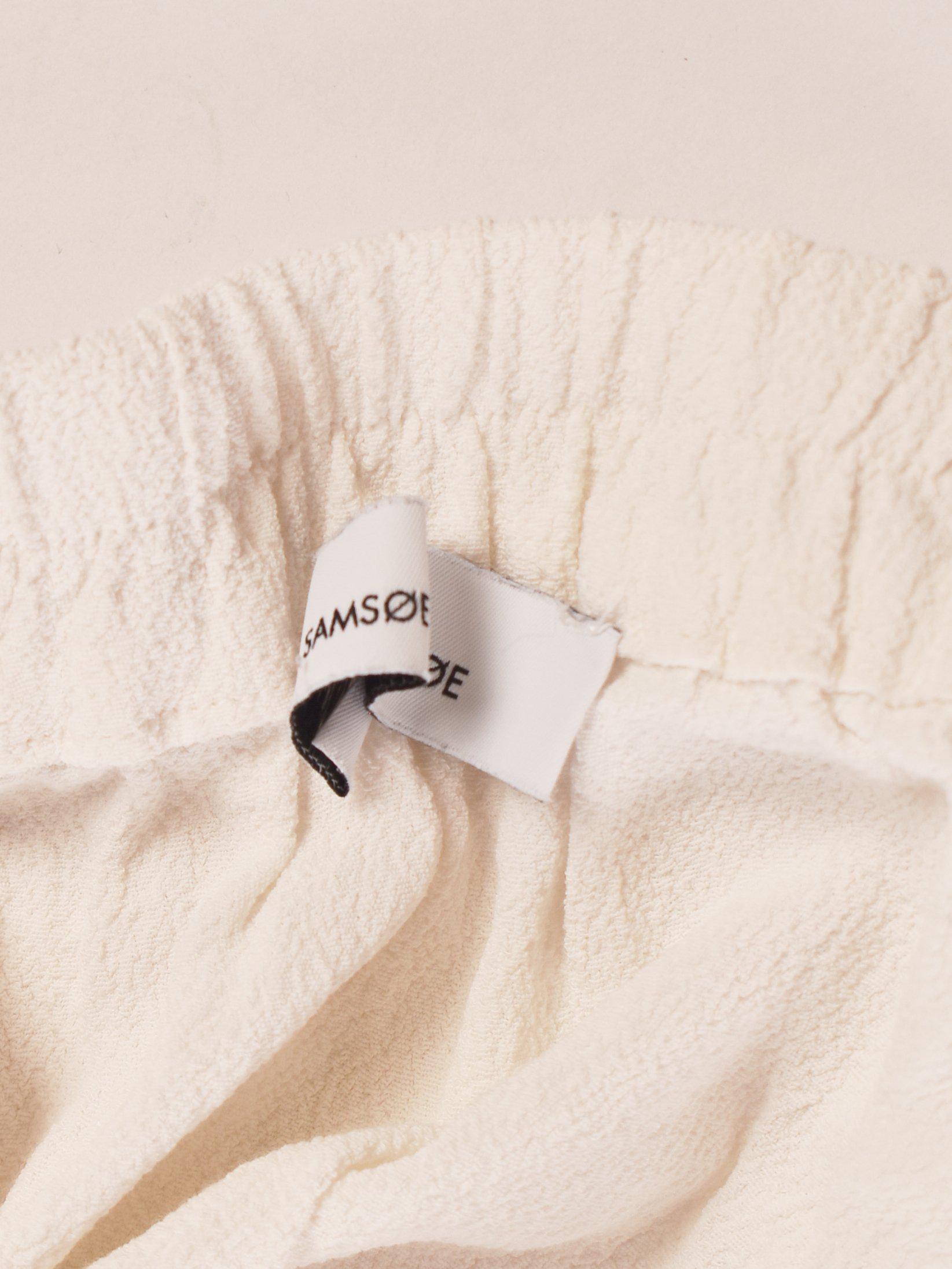 Samsøe Samsøe Bluse - XS / Hvid / Kvinde - SassyLAB Secondhand
