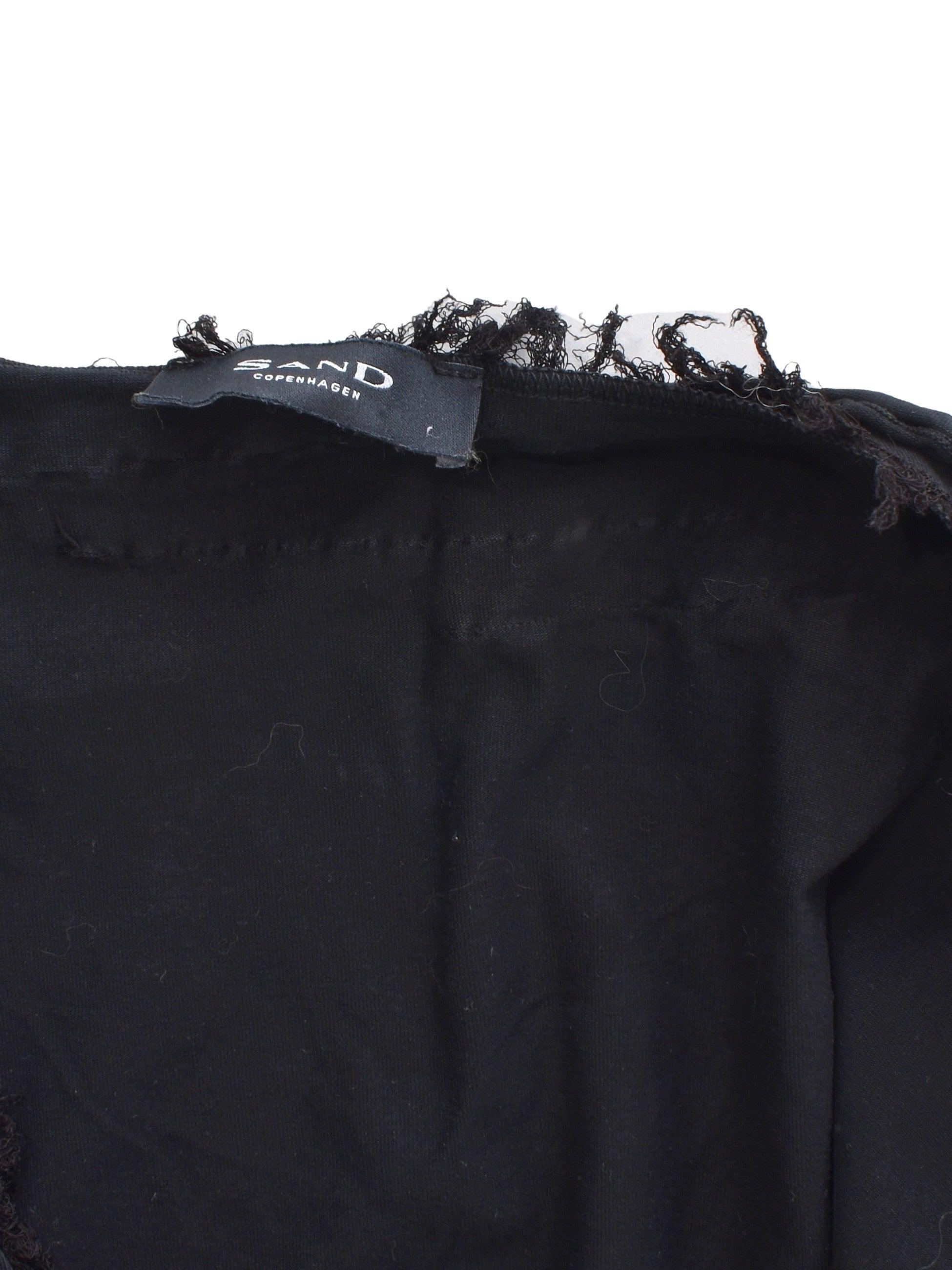 Sand Top - L / Sort / Kvinde - SassyLAB Secondhand