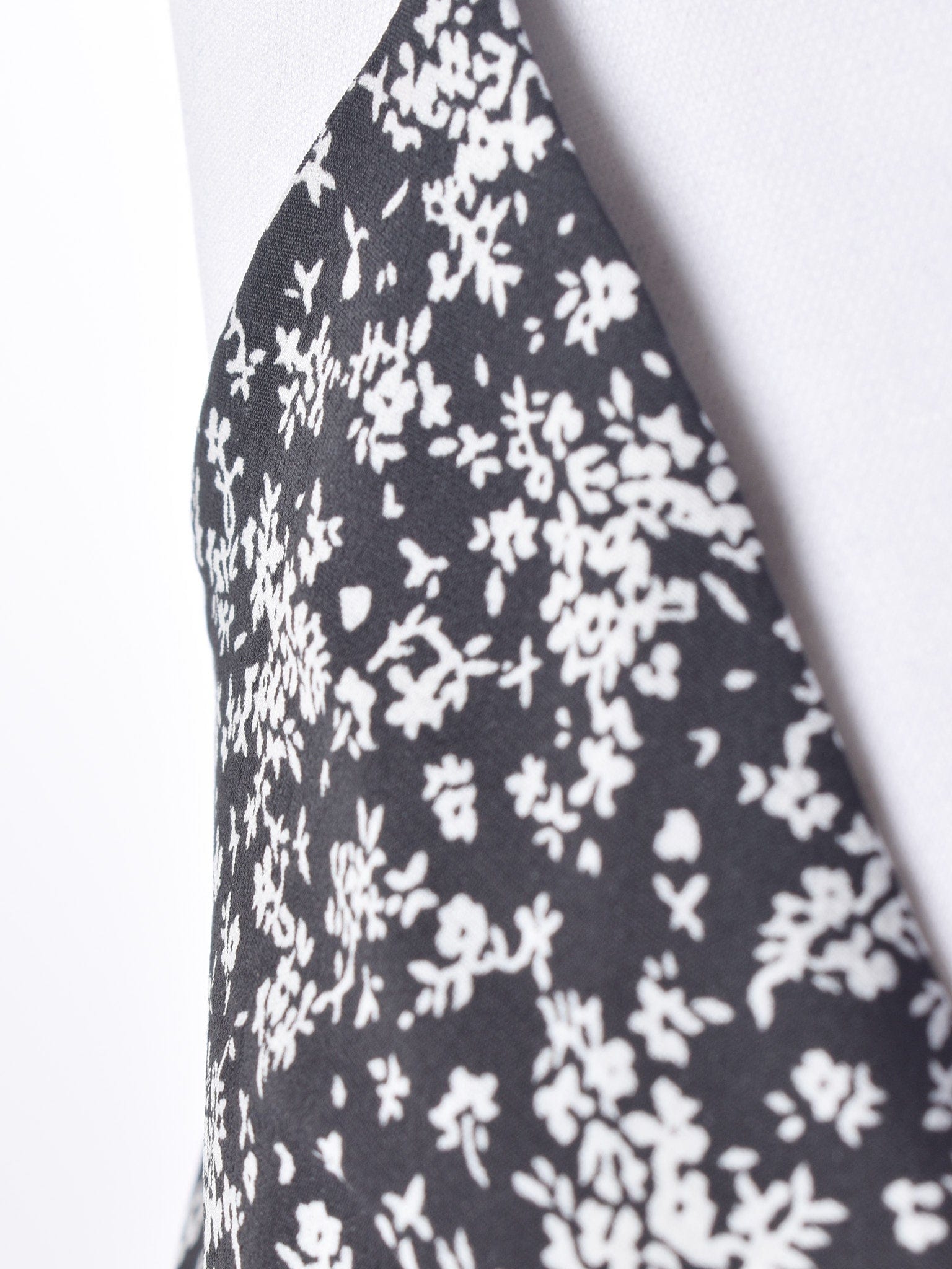 Shein Top - XS / Blomstret / Kvinde - SassyLAB Secondhand