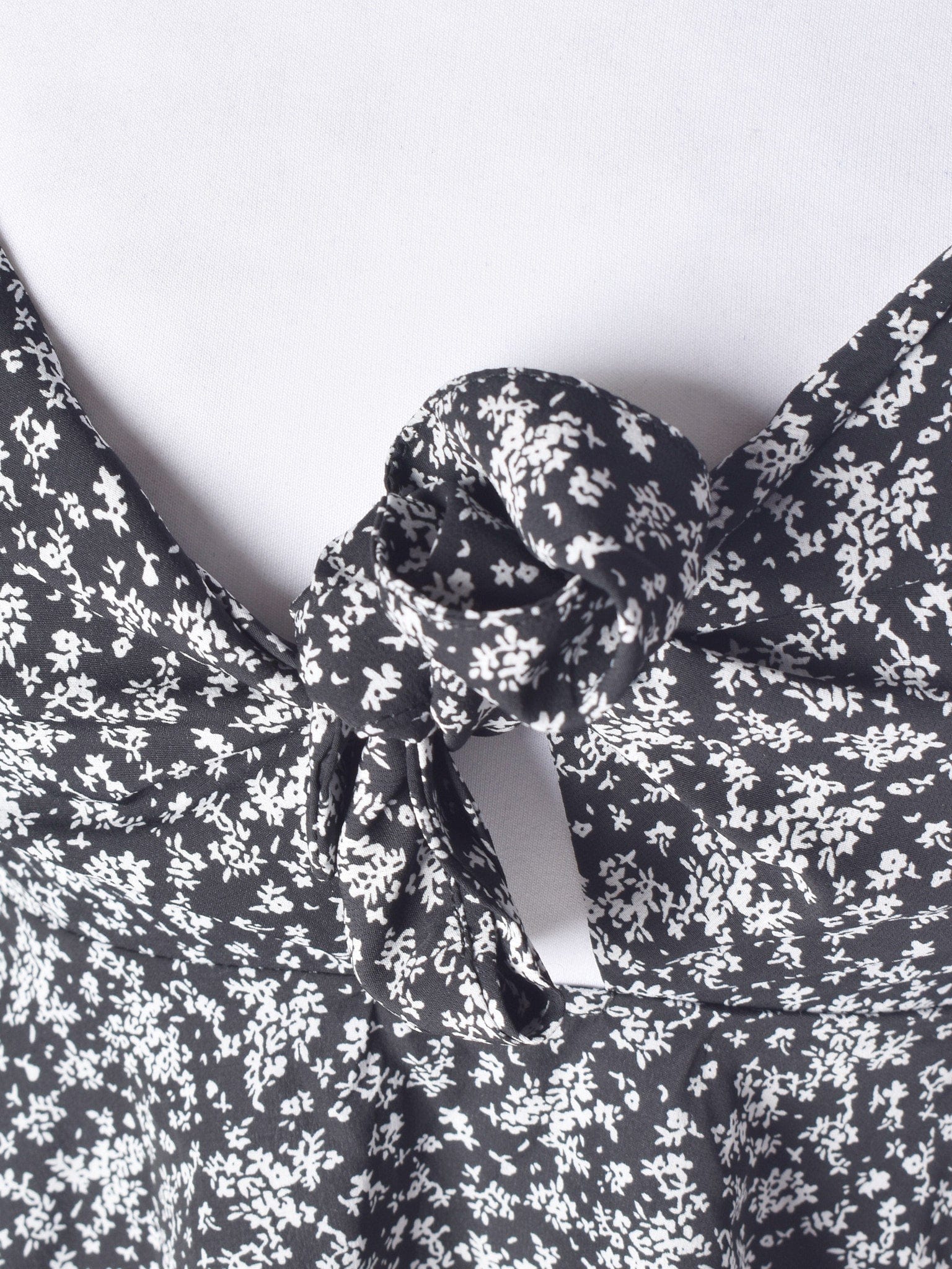 Shein Top - XS / Blomstret / Kvinde - SassyLAB Secondhand