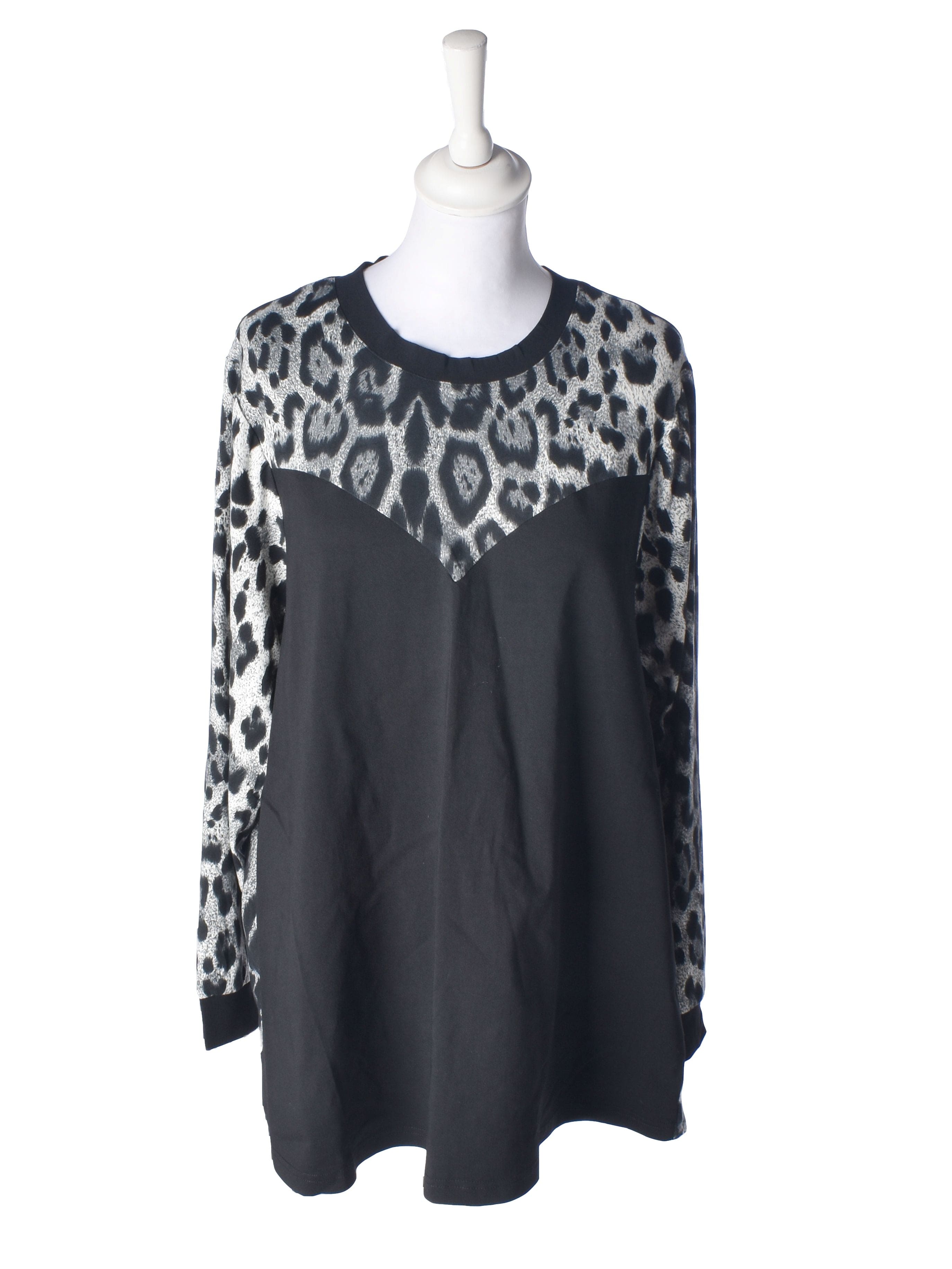 Studio Clothing Bluse - XS / Dyreprint / Kvinde - SassyLAB Secondhand