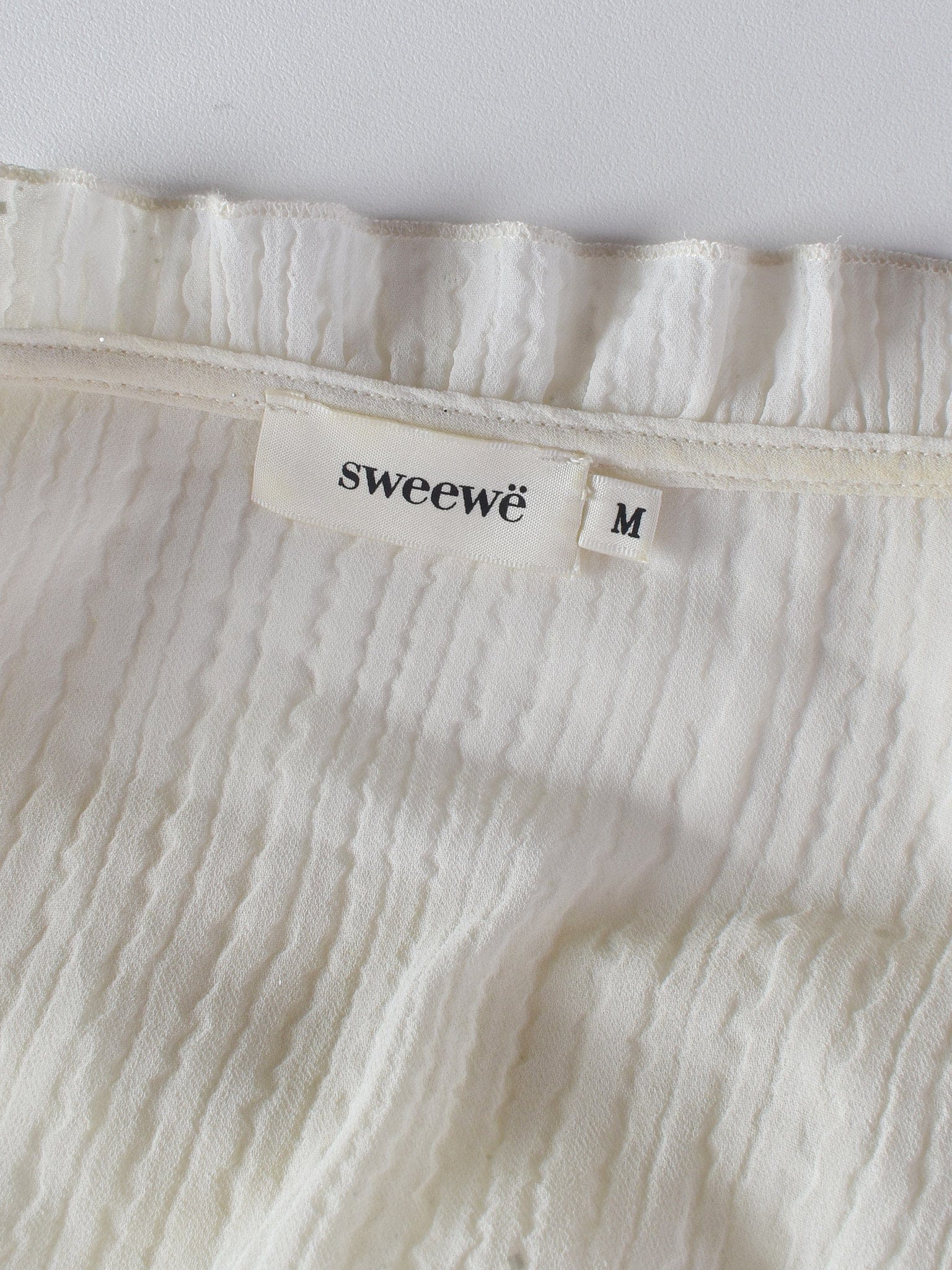 Sweewë Bluse - M / Hvid / Kvinde - SassyLAB Secondhand