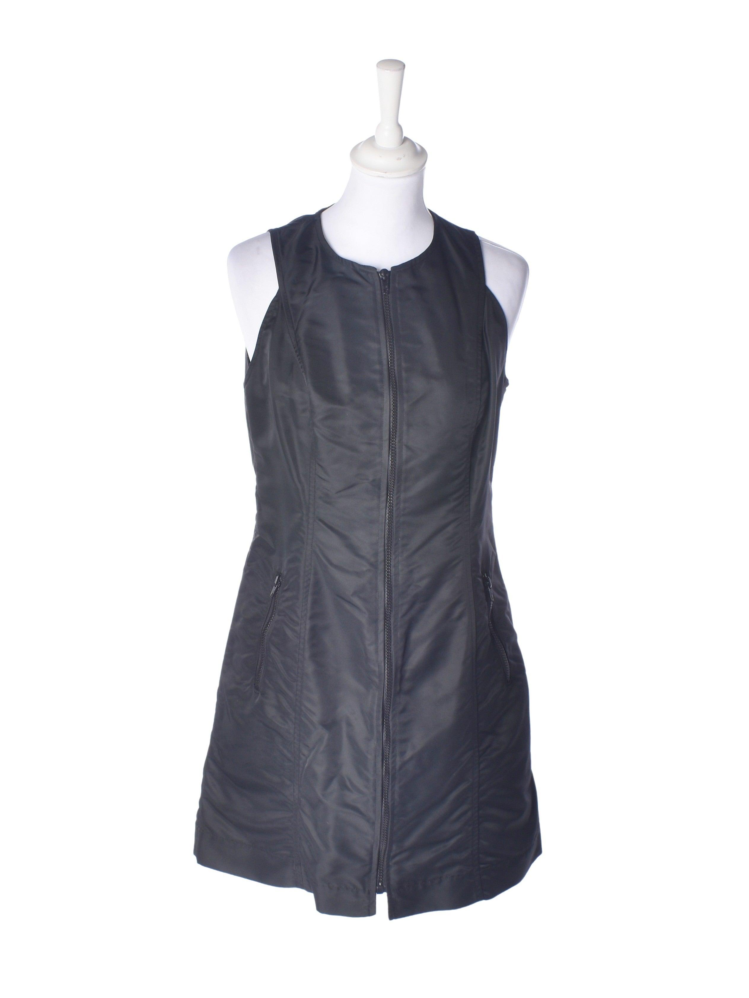 Tara Jarmon Kjole - 40 / Sort / Kvinde - SassyLAB Secondhand