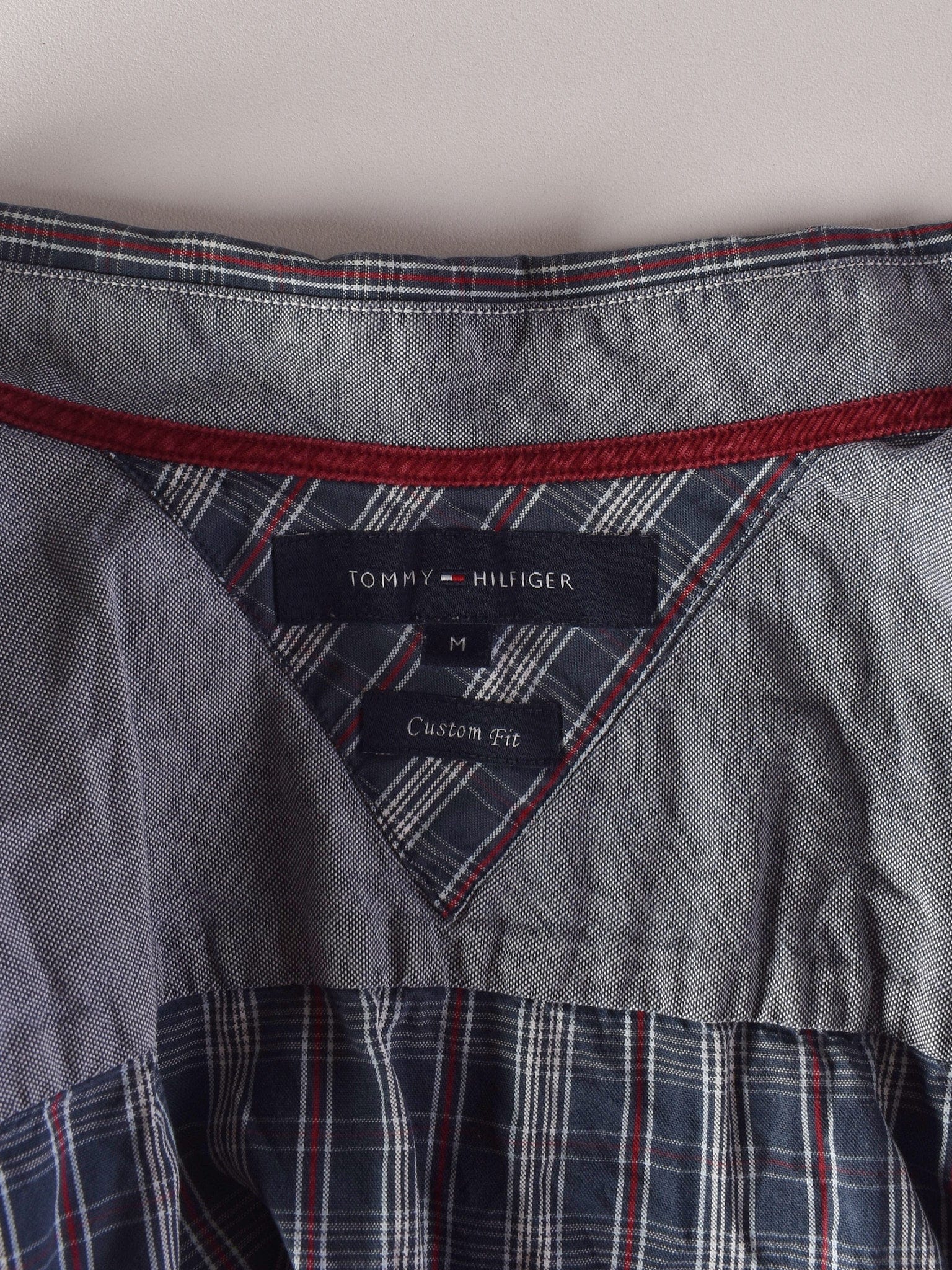 Tommy Hilfiger Skjorte - M / Grå / Mand - SassyLAB Secondhand